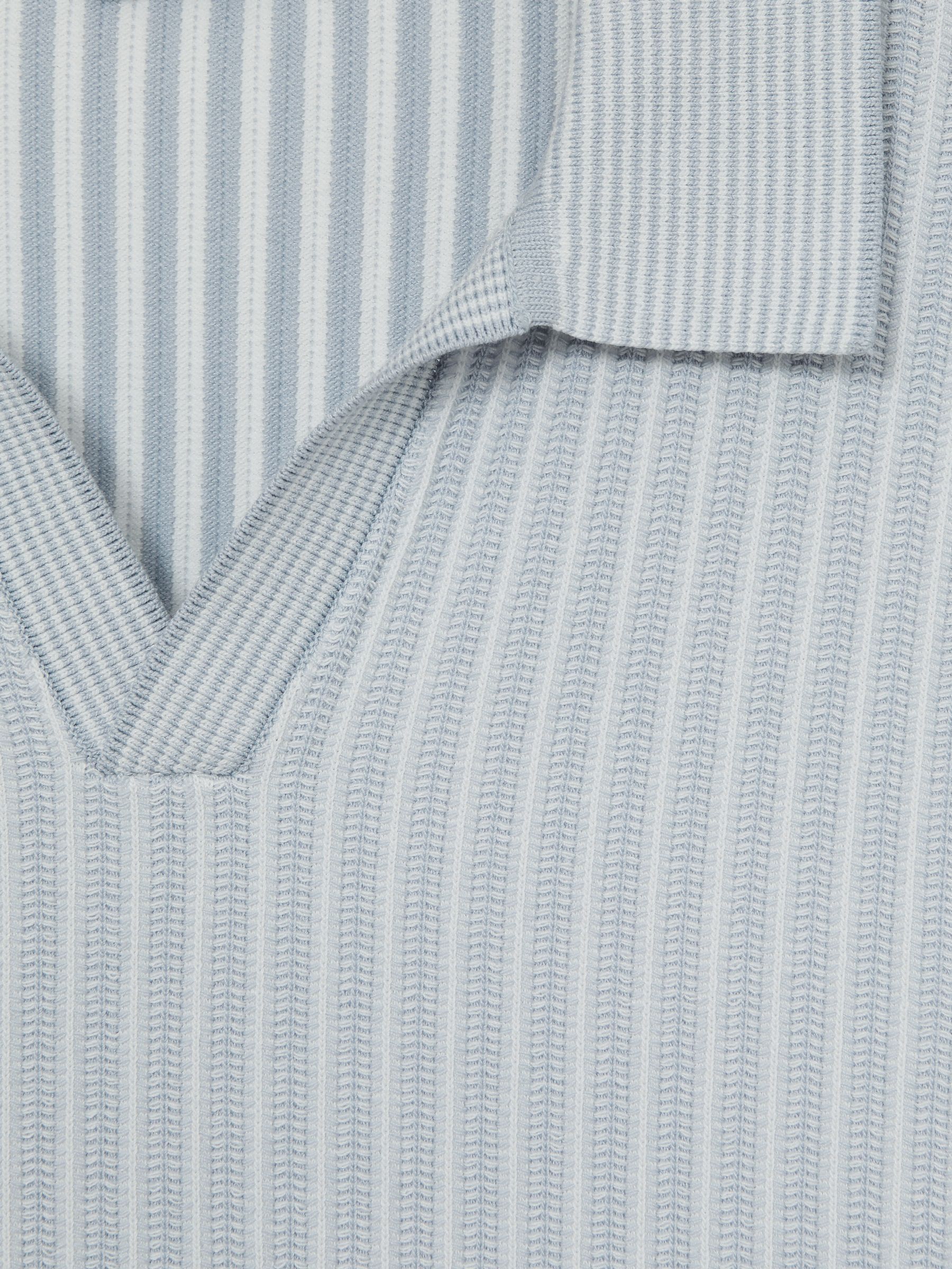 Open-Collar Textured Polo Shirt in Soft Blue/White