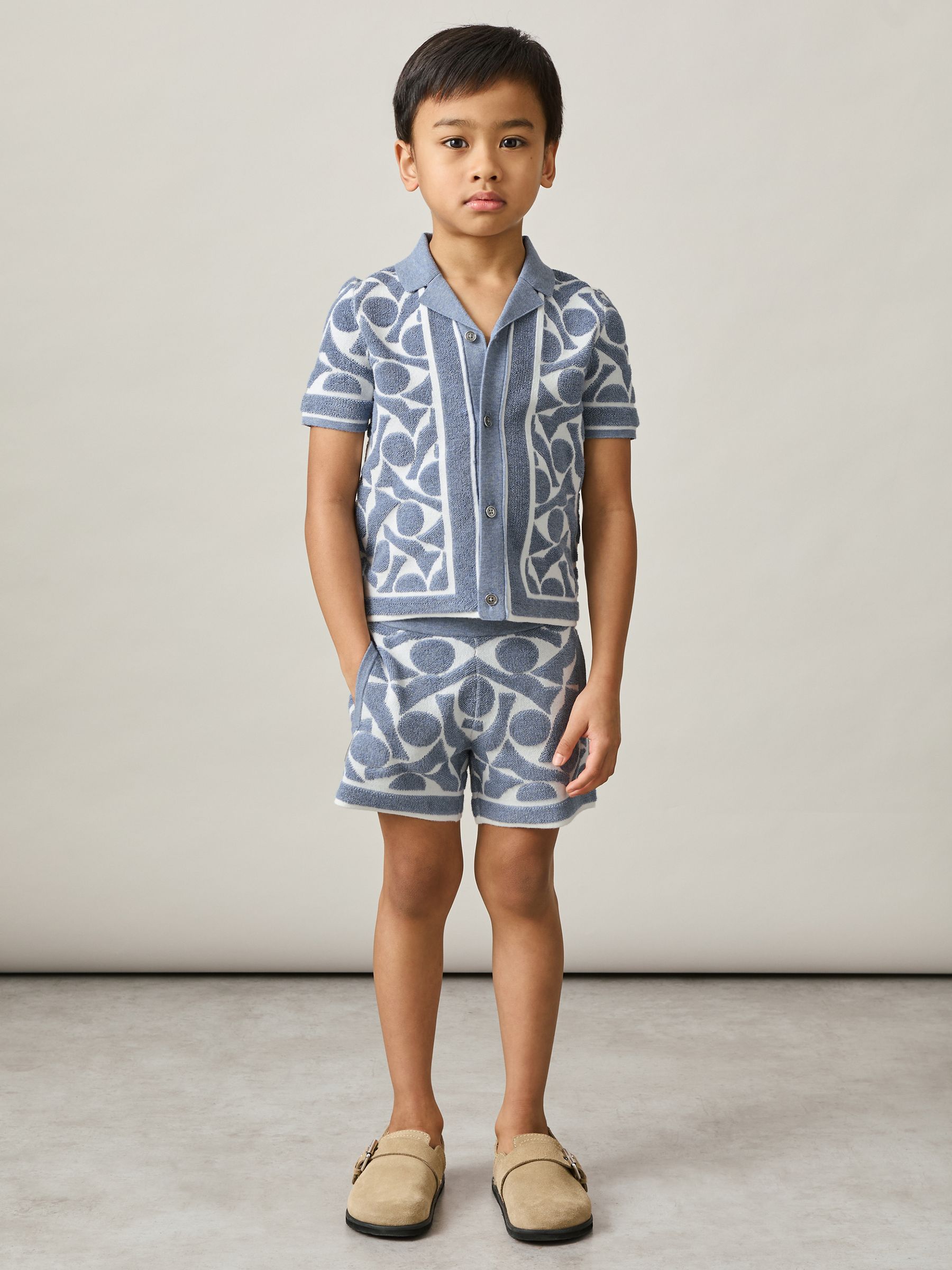 9-13 yrs Abstract-Pattern Towelling Shirt in Soft Blue/White