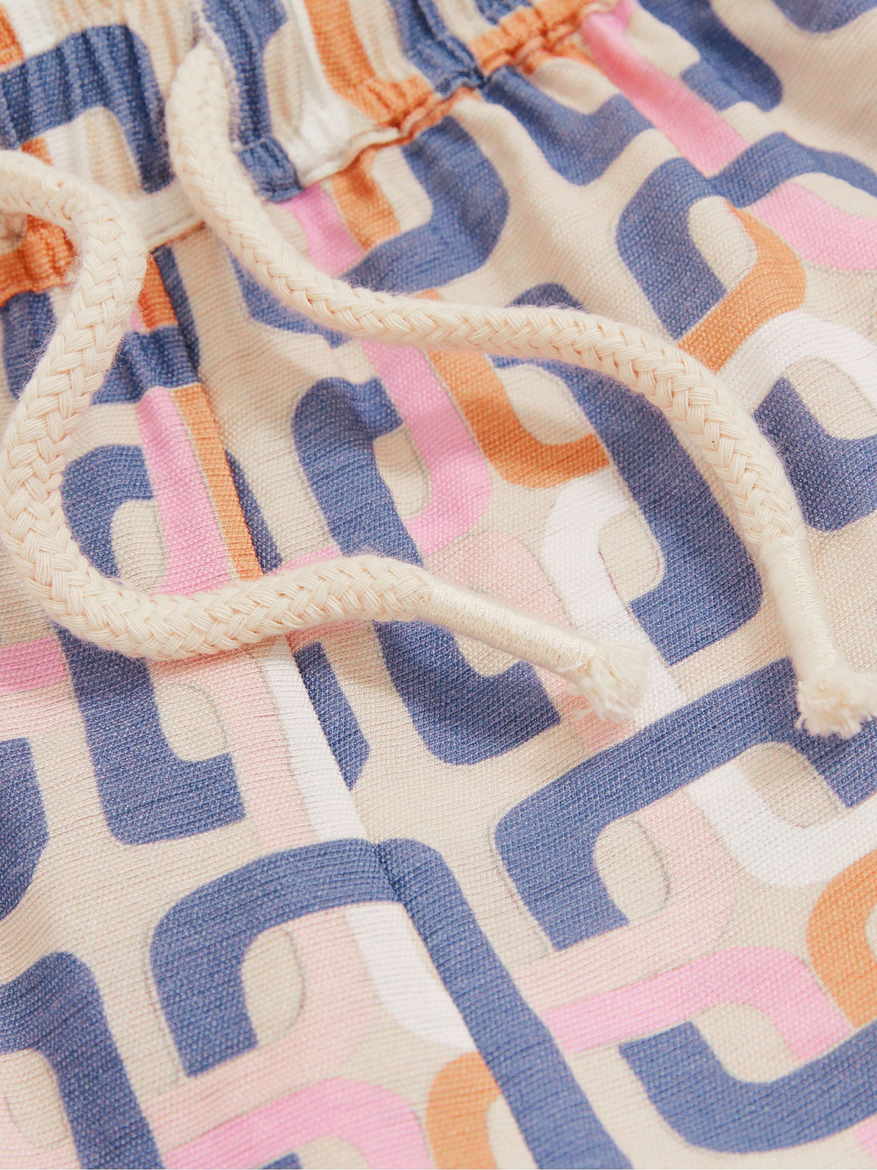 9-13 yrs Geometric Chain Print Shorts in Multi