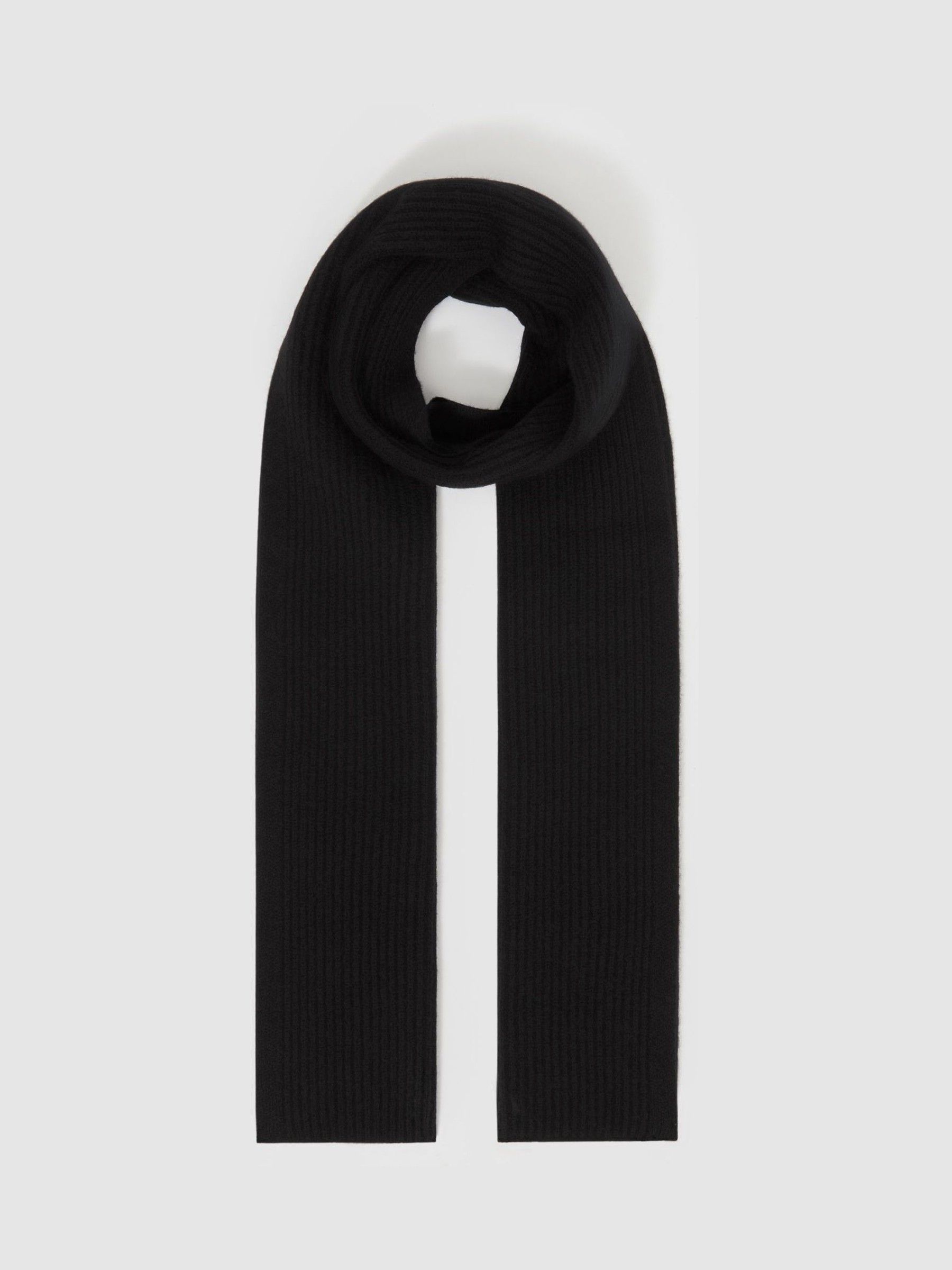 Ribbed Merino Scarf in Black