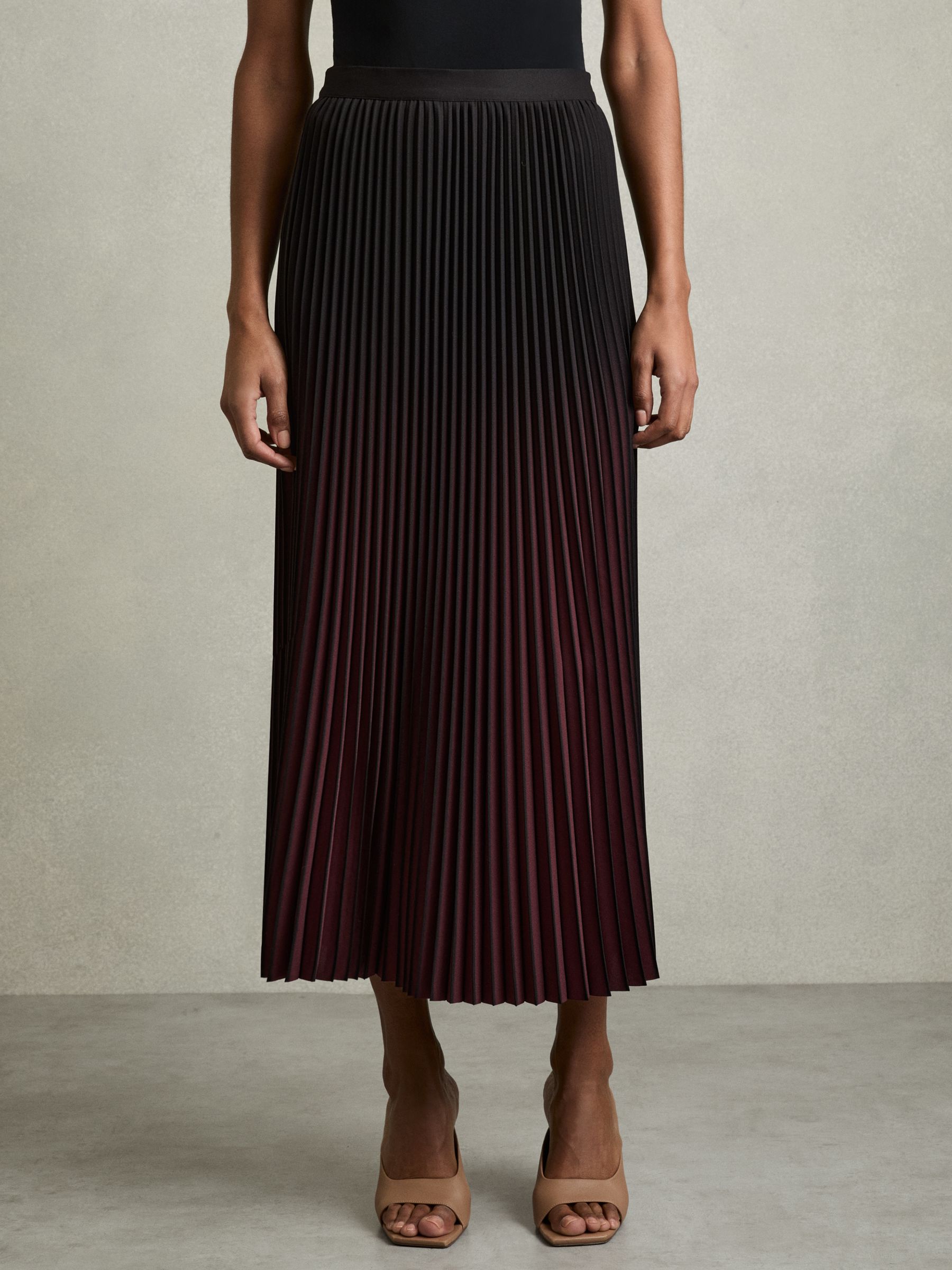 Ombré Pleated Midi Skirt in Burgundy/Black