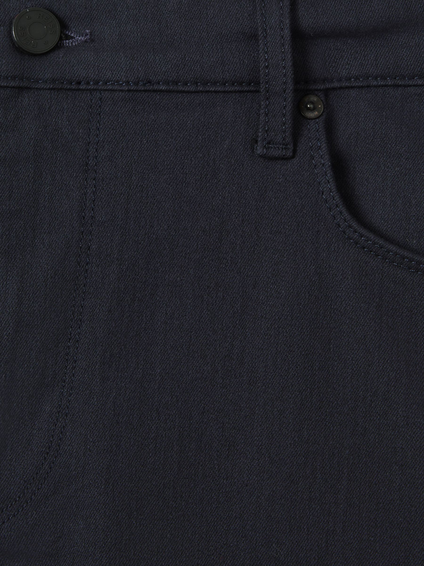 Stay-Blue Slim Fit Jeans in Blue