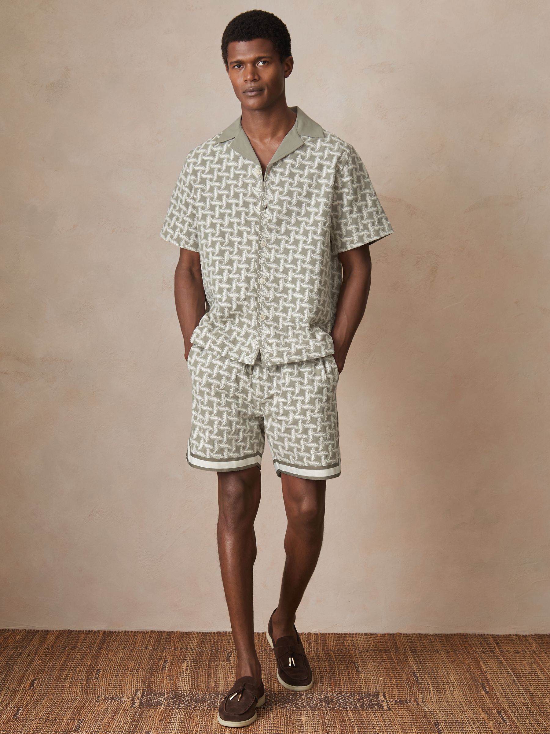 Reiss | Ché Motif-Embroidered Shirt in Sage/White