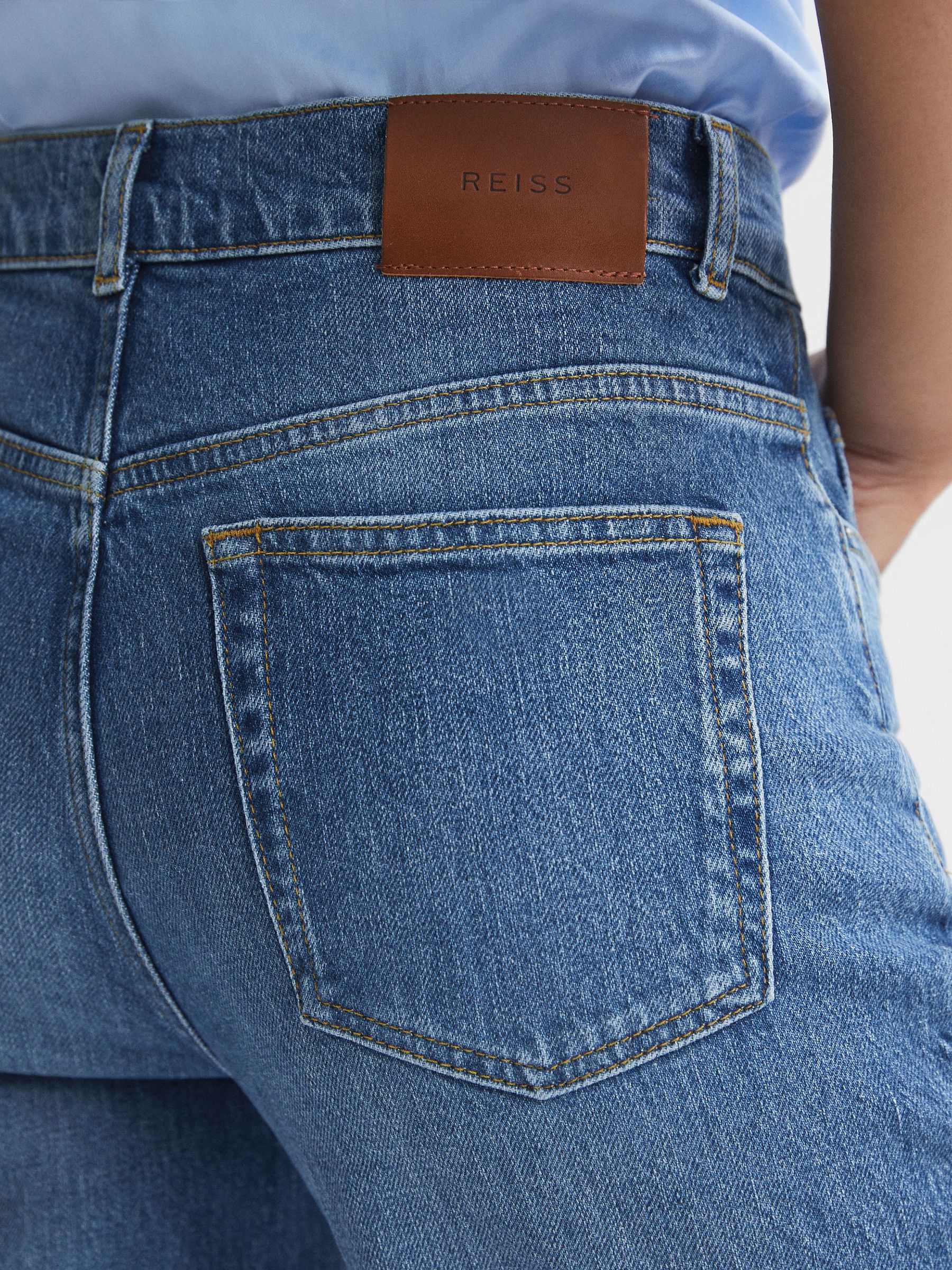 Petite Mid Rise Wide Leg Jeans in Mid Blue