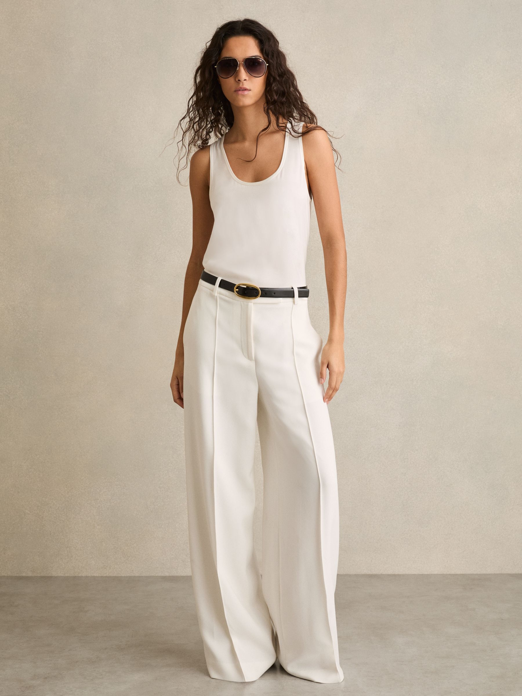 Crepe Wide-Leg Tailored Trousers in White