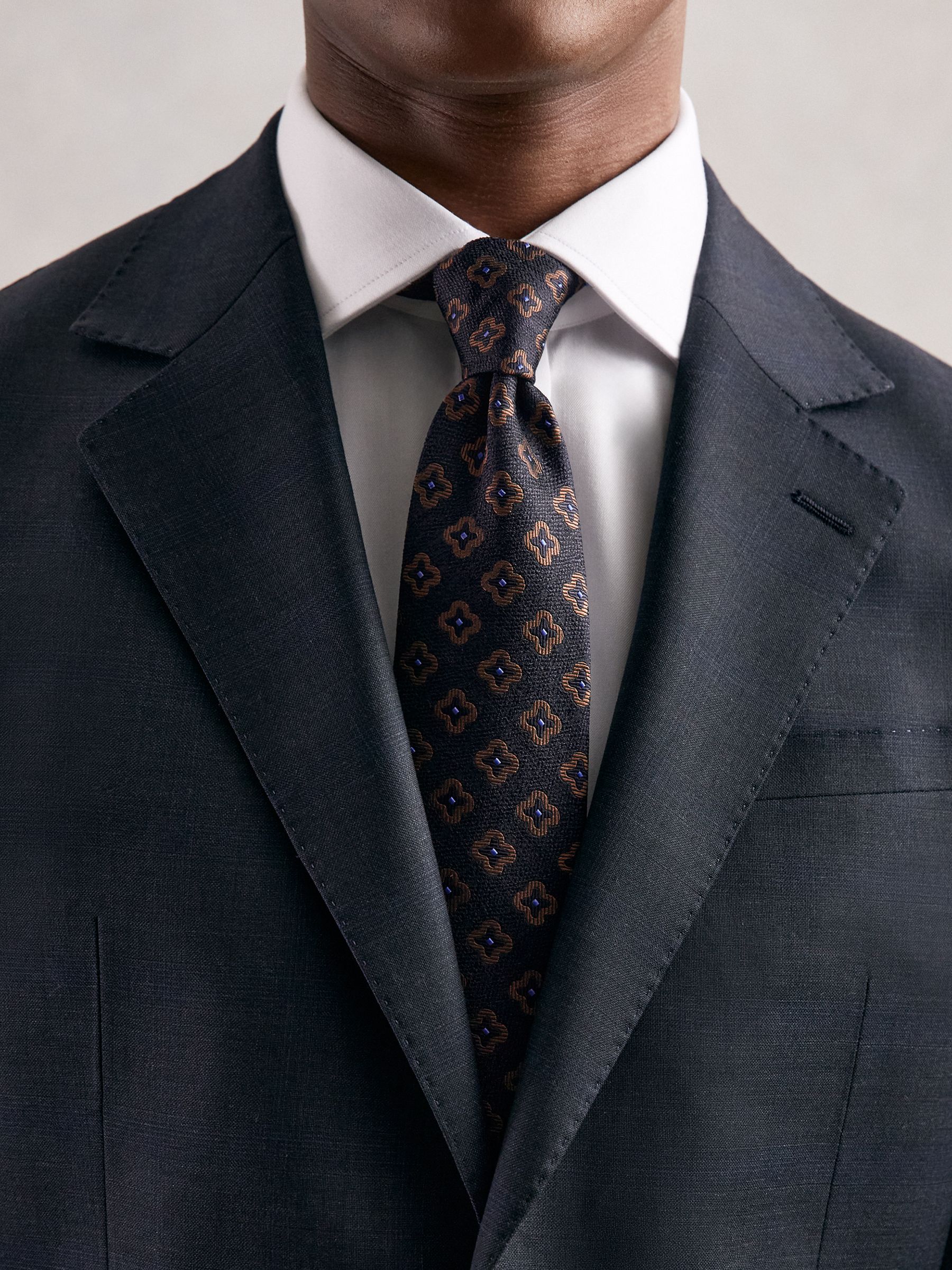 Silk-Wool Floral-Medallion Tie in Navy