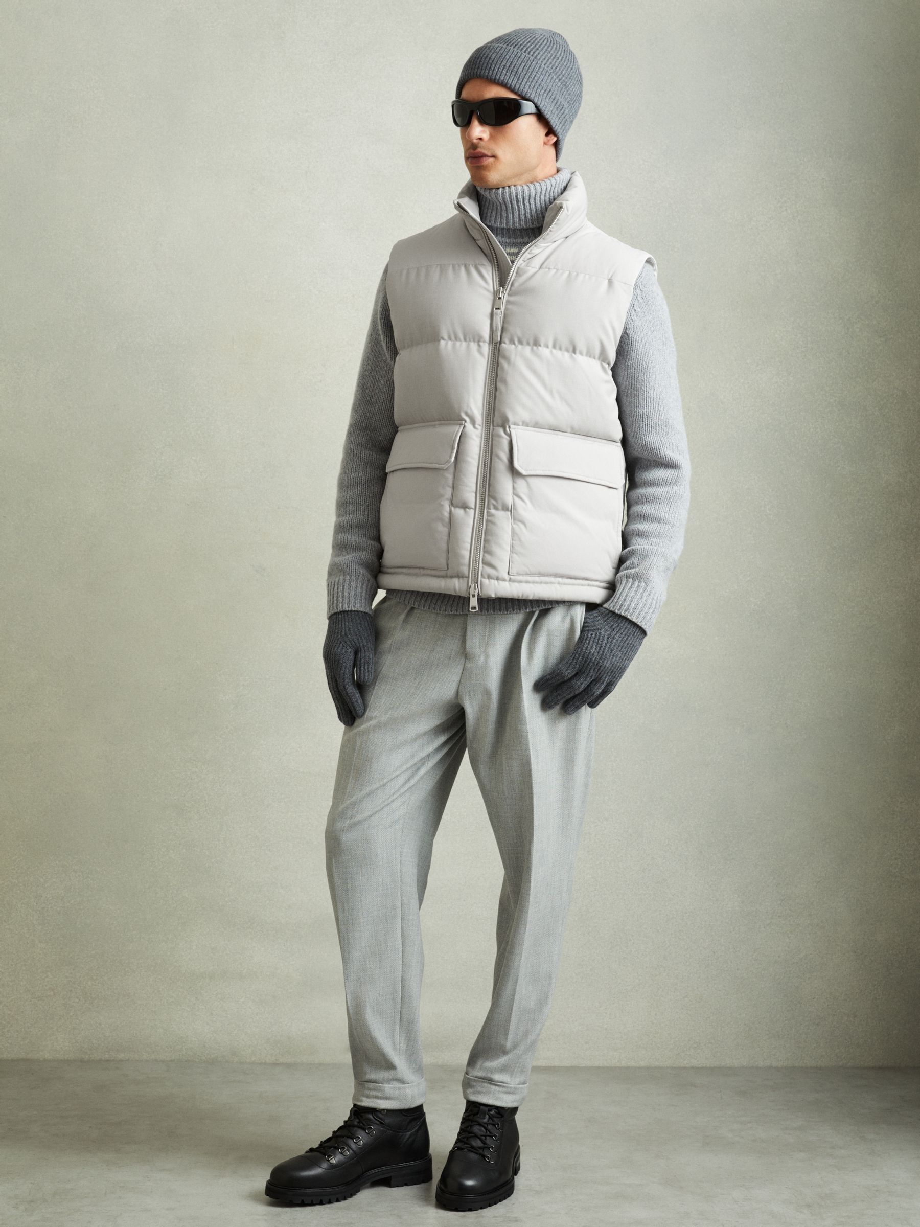 Patch Pocket Quilted Gilet in Grey