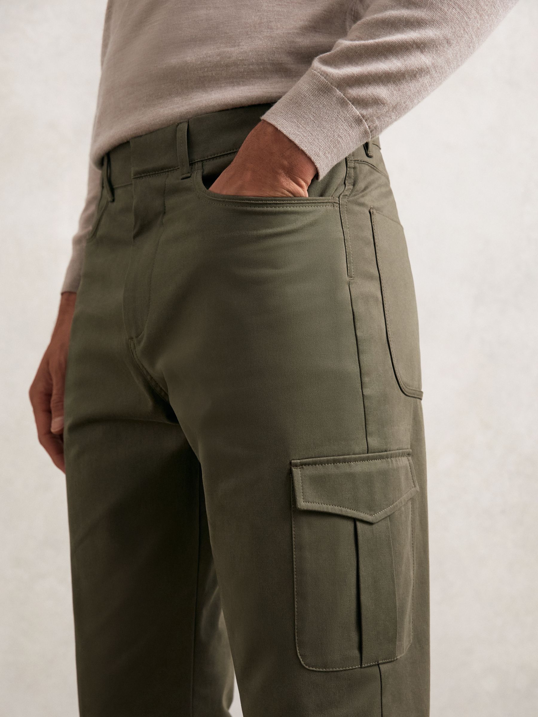 Cotton Tapered Cargo Trousers With Stretch in Olive Green