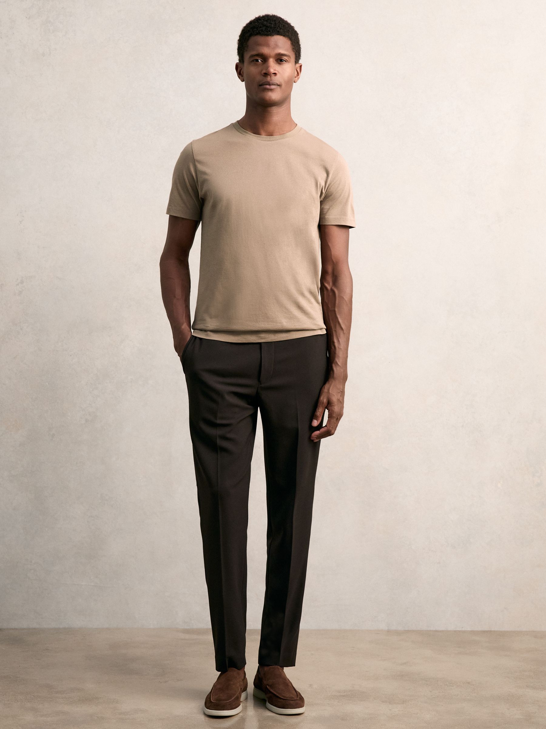 Cotton Crew Neck T-Shirt in Light Taupe Brown