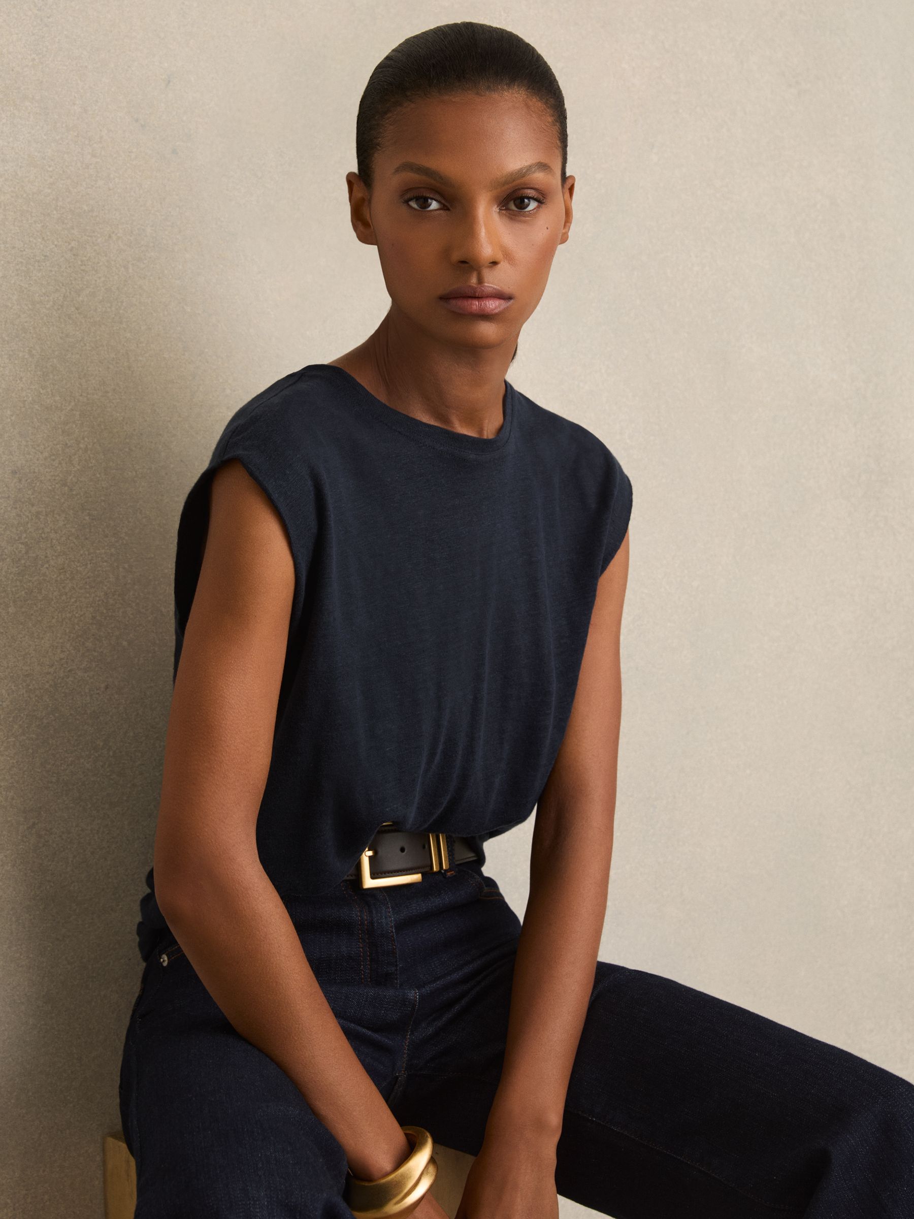 Linen Cap-Sleeve T-Shirt in Navy