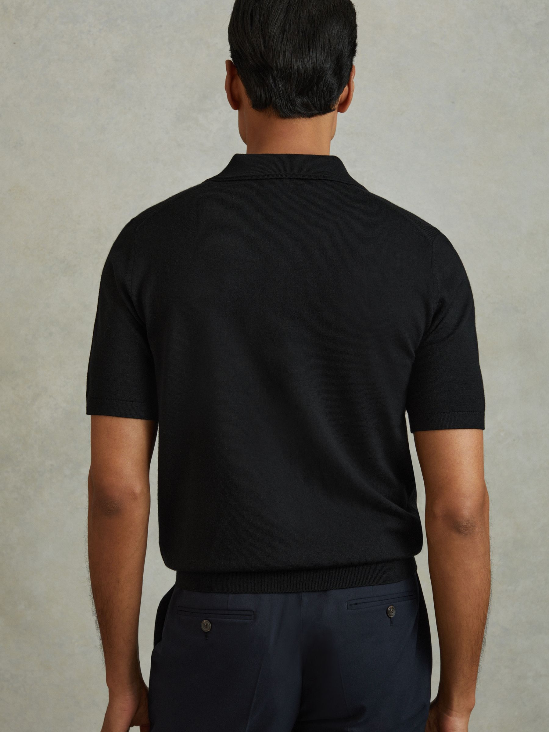 Merino Wool Short-Sleeve Polo Shirt in Black