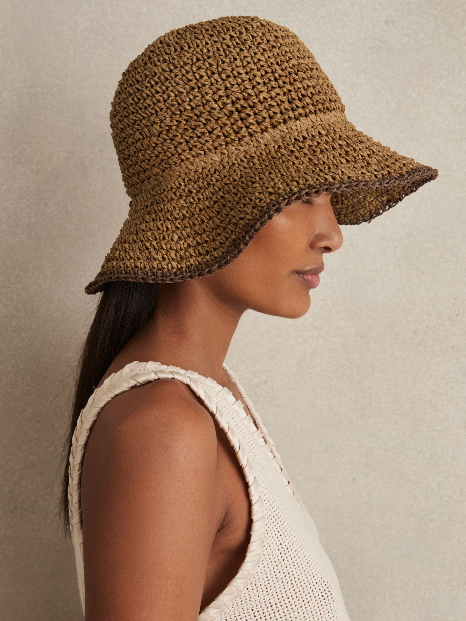 Straw Sun Hat in Tan