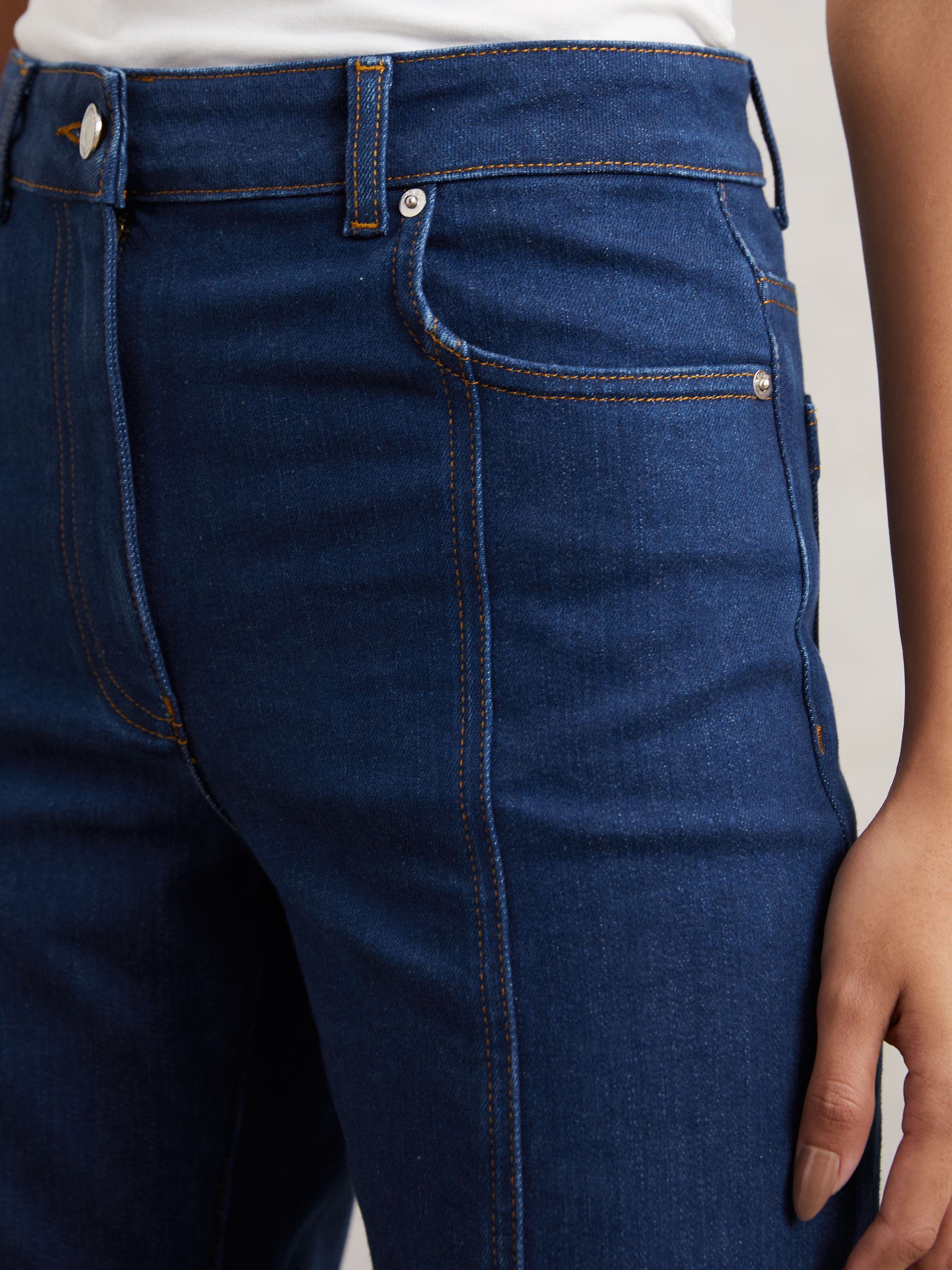Flared Seam-Detail Jeans in Blue