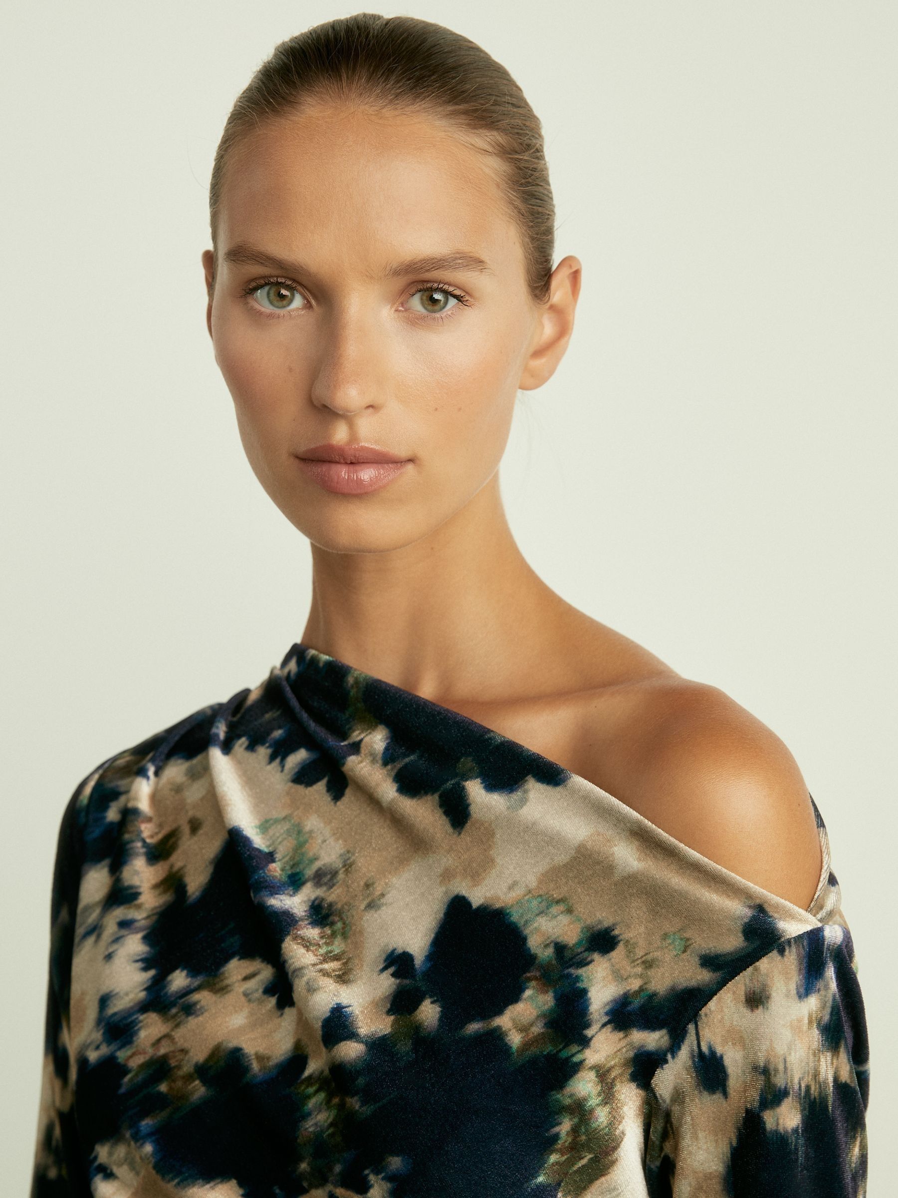 Ruched Abstract-Print Velvet Dress in Navy