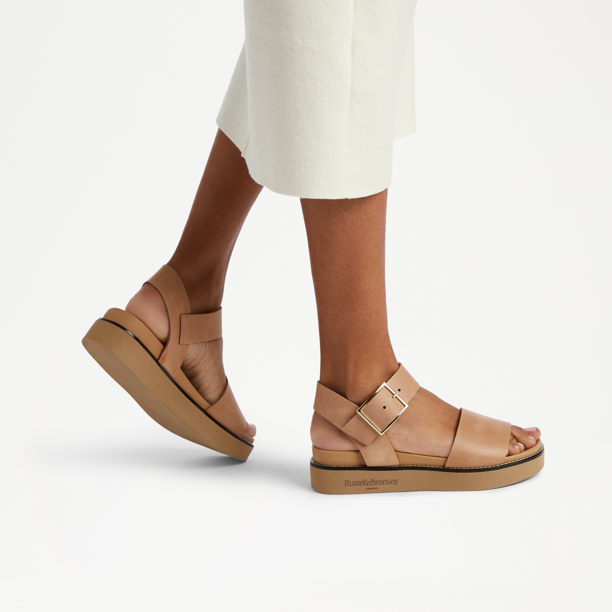 Boston<br>Flatform Sandal