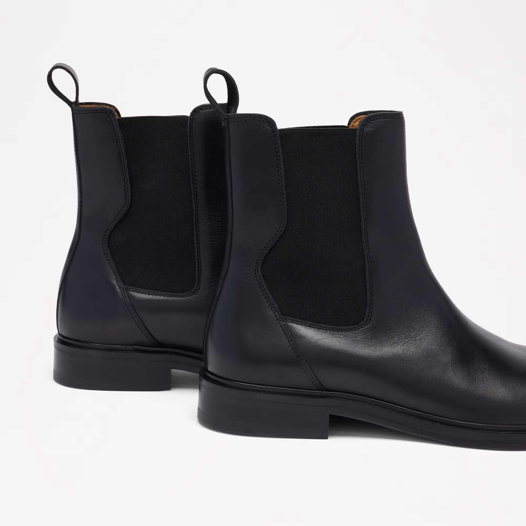 Thurlwood<br>Clean Pull On Chelsea Boot