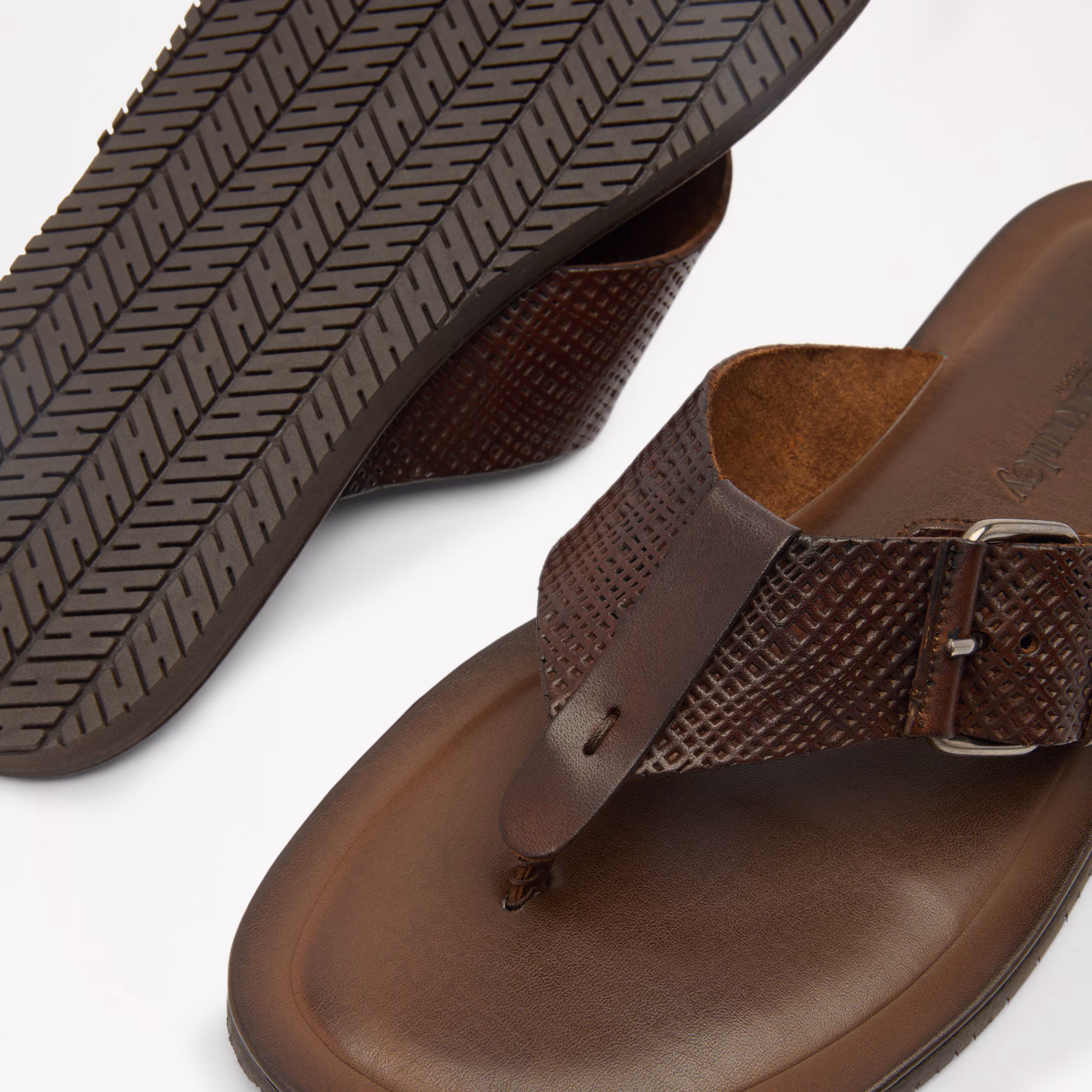 Buckle Up<br>Toe-Post Buckle Sandal