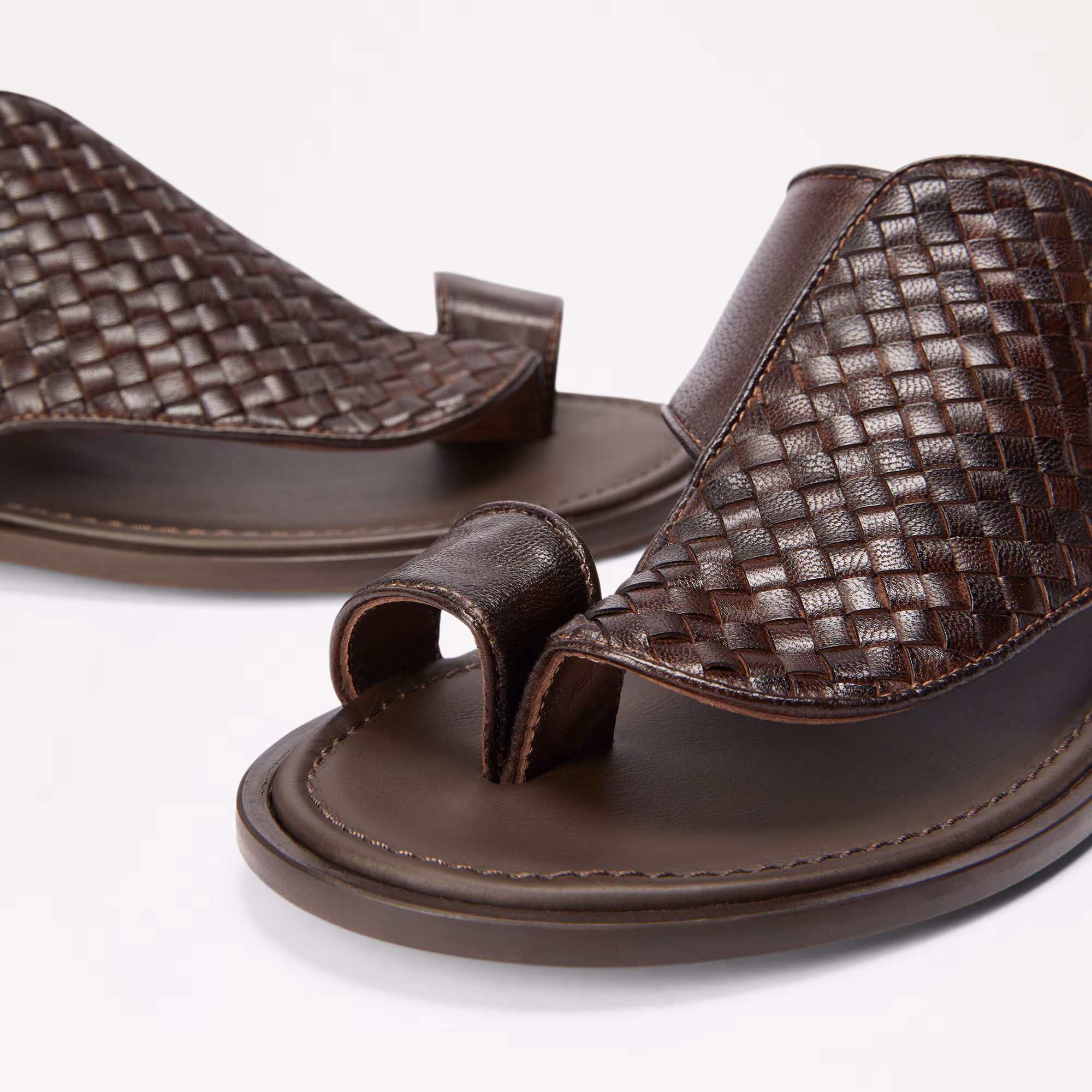 Arabian<br>Toe-Post Sandal