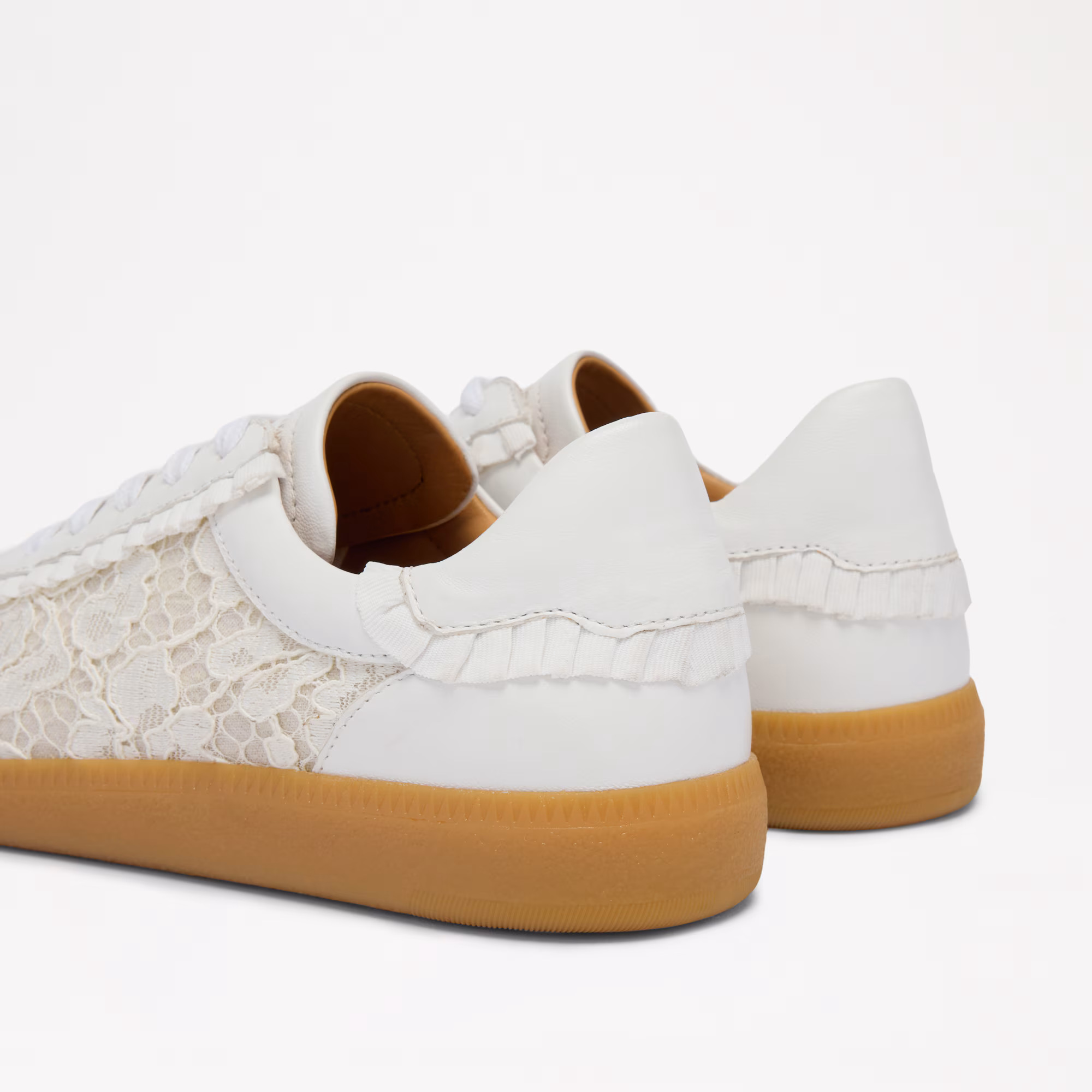 Nordic Lace<br>Feature Lace Trainer