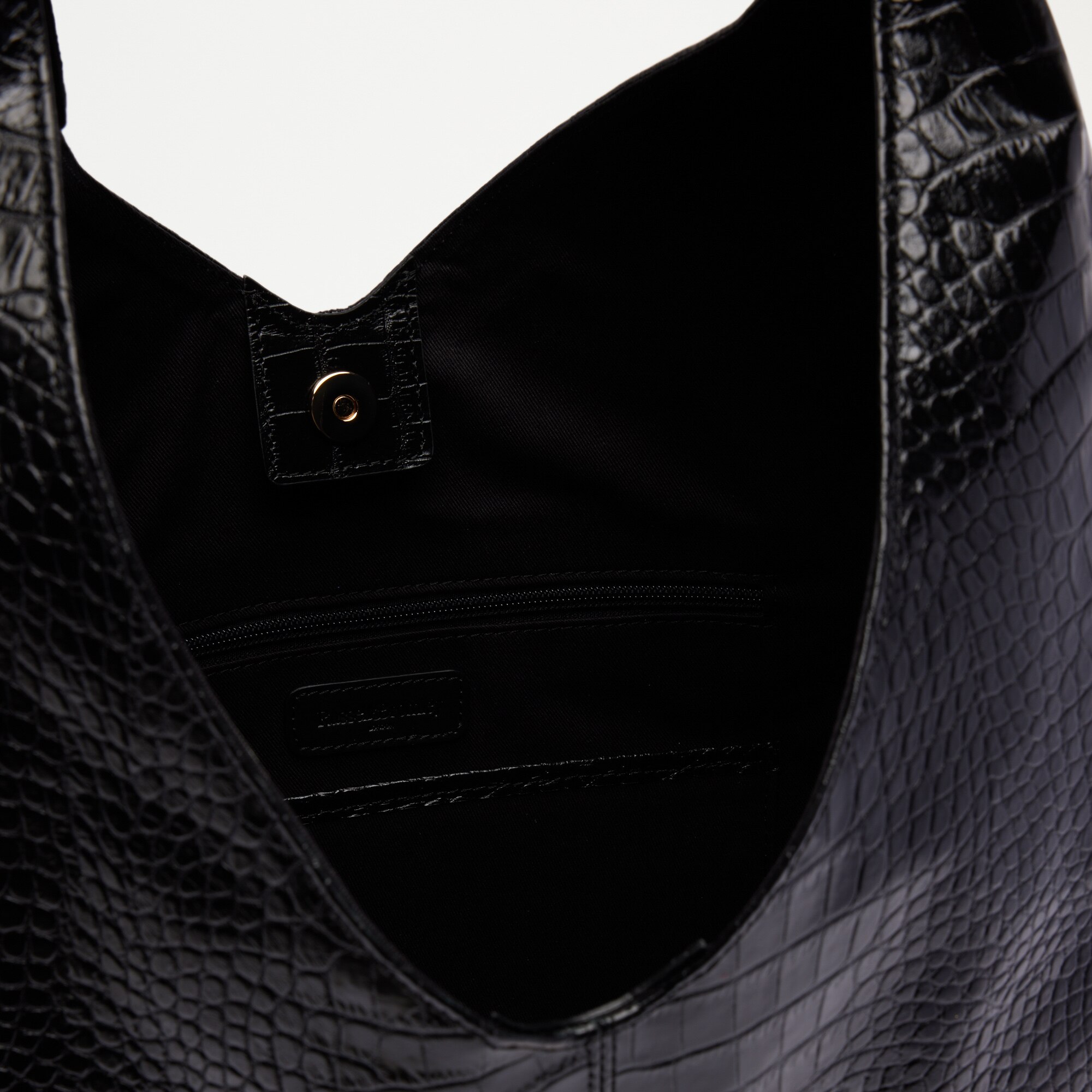 Everyday<br>Oversized Shoulder Bag