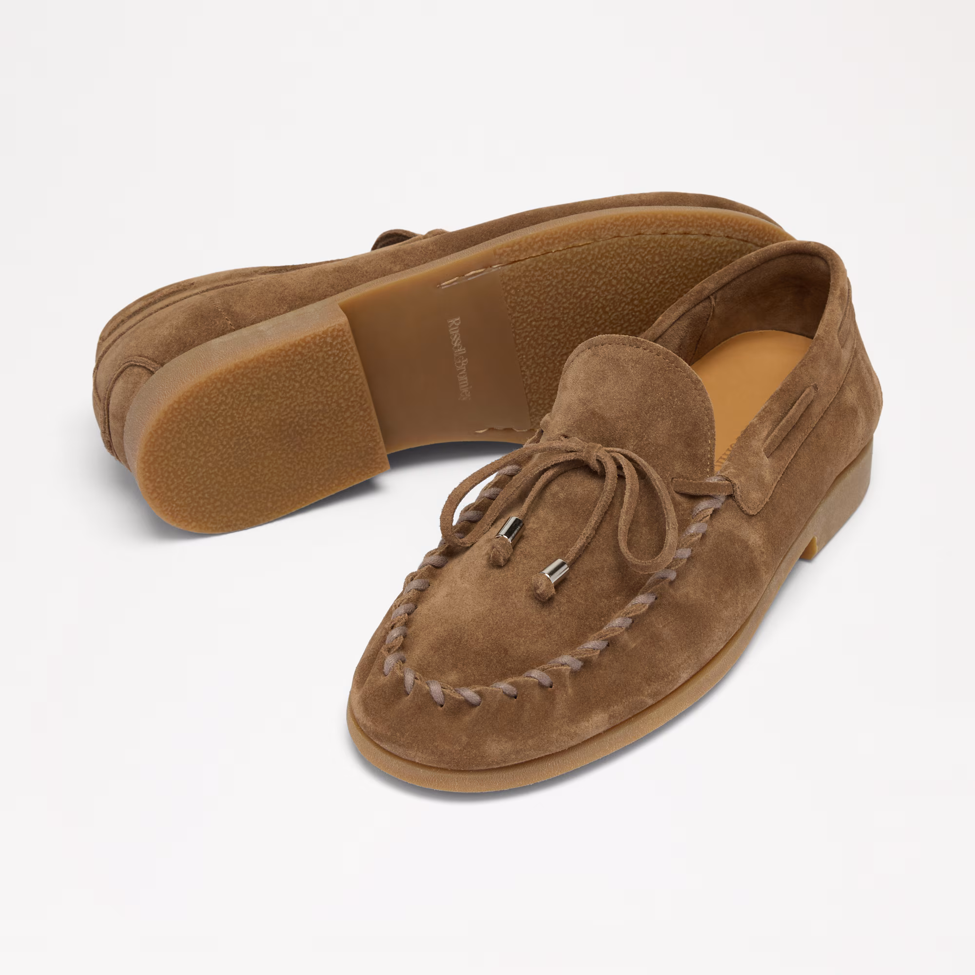 Morthen<br>Whipstitch Detail Loafer