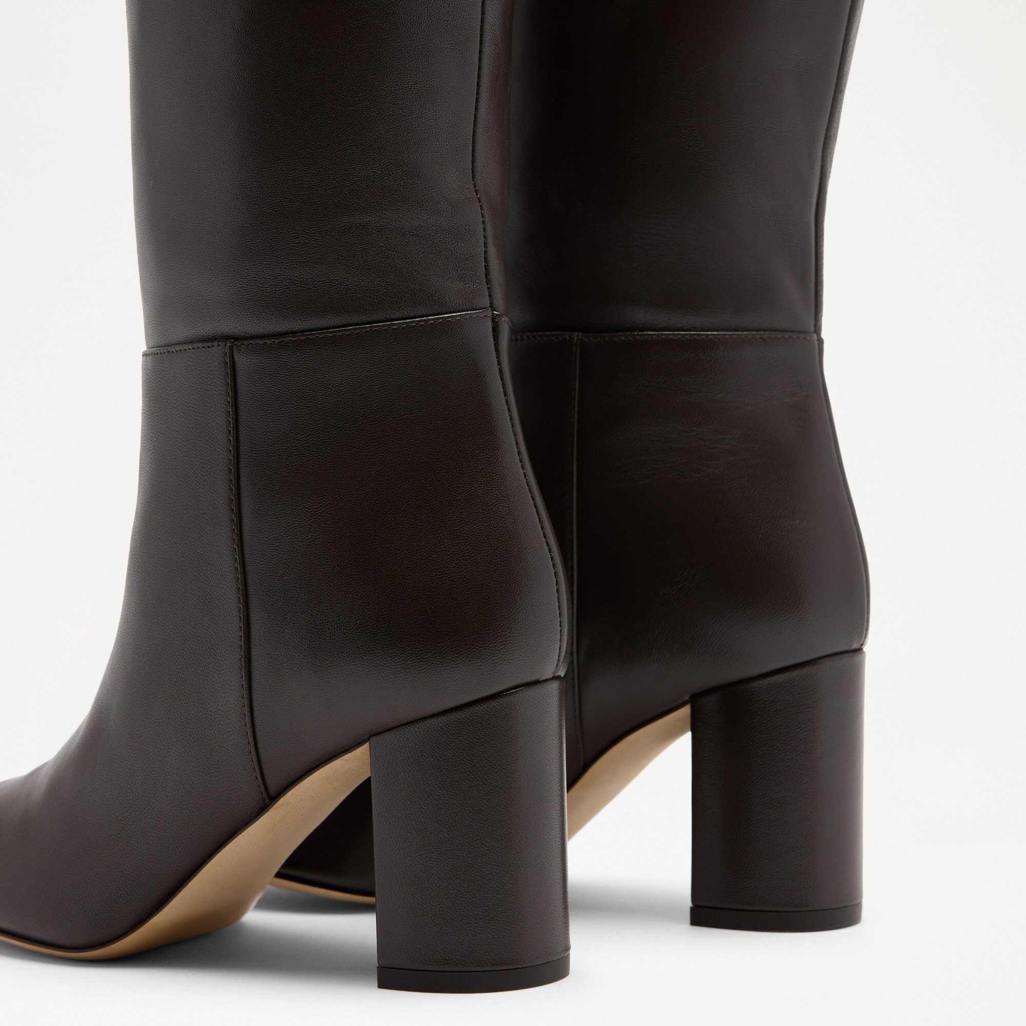 Middlewood<br>Knee High Heeled Boot