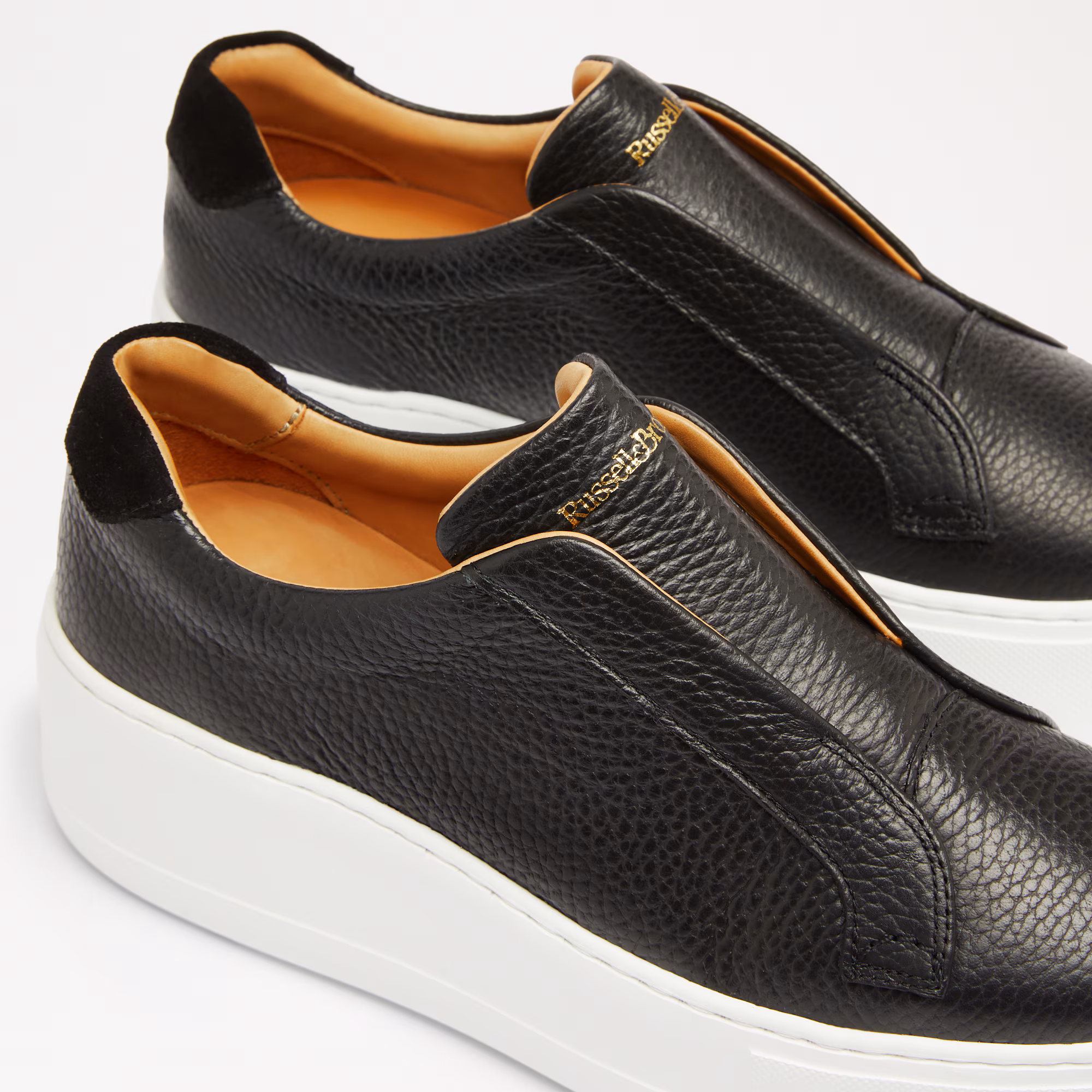 Park Up<br>Laceless Flatform Trainer