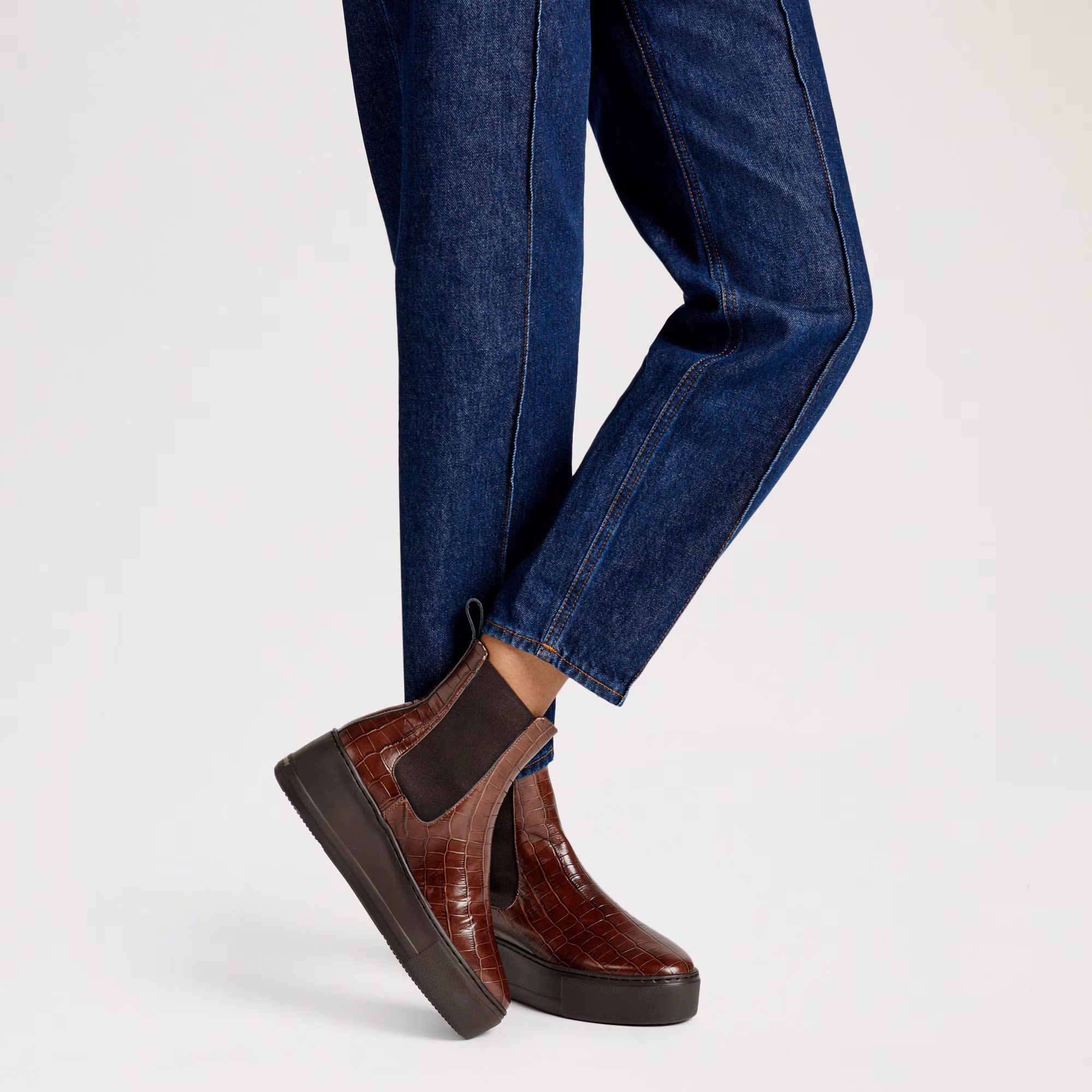 Park Way<br>Flatform Chelsea Boot