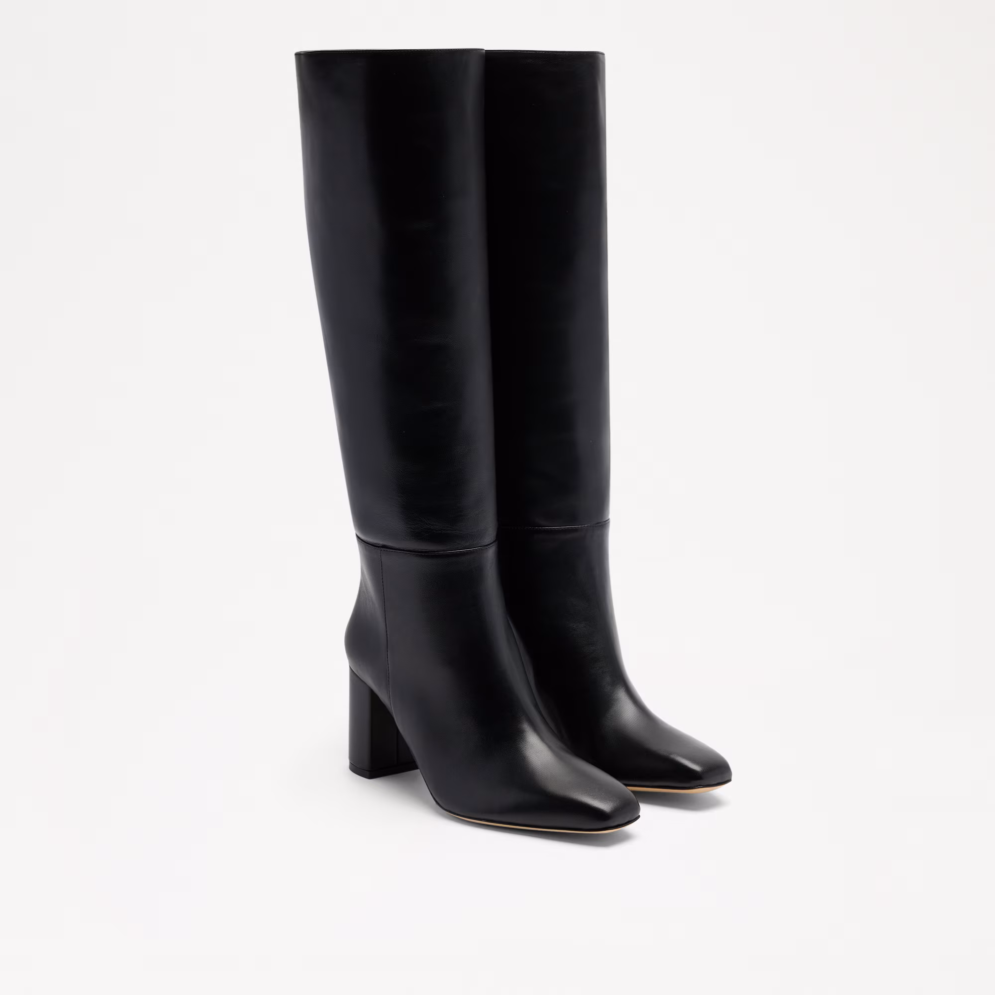 Middlewood<br>Knee High Heeled Boot