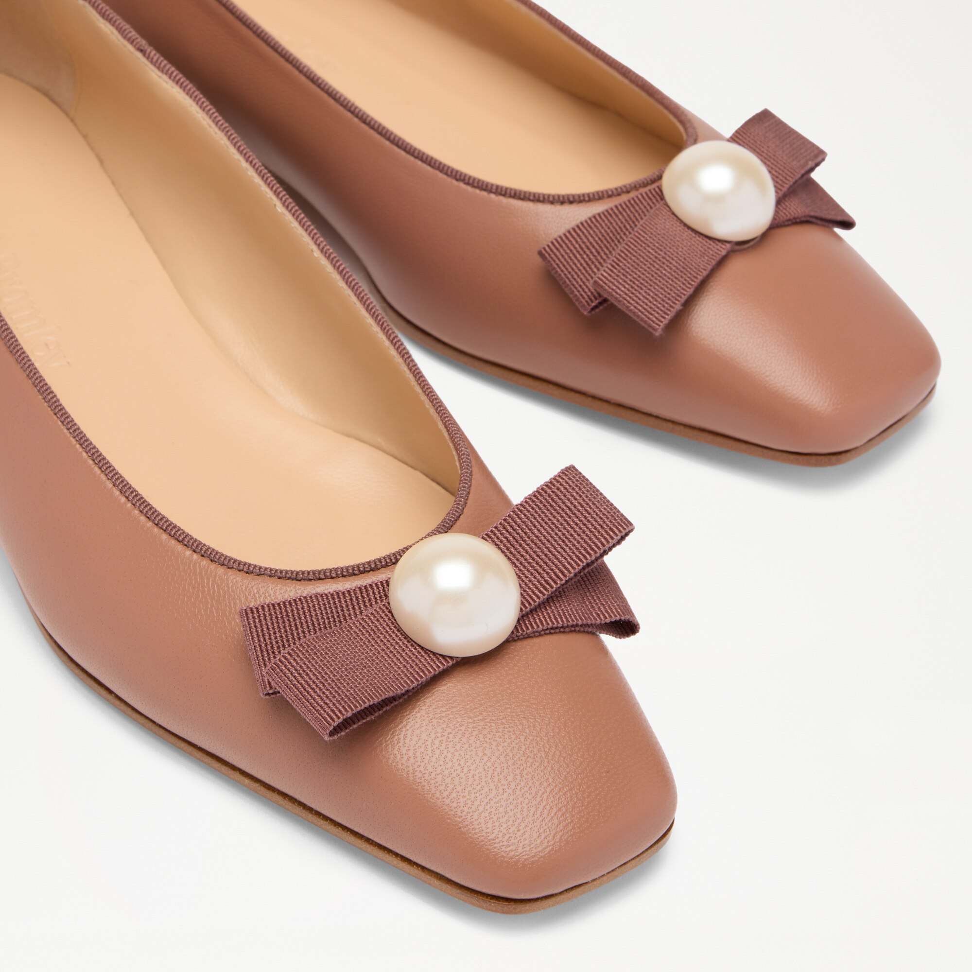Carden Ballet<br>Trim Ballerina