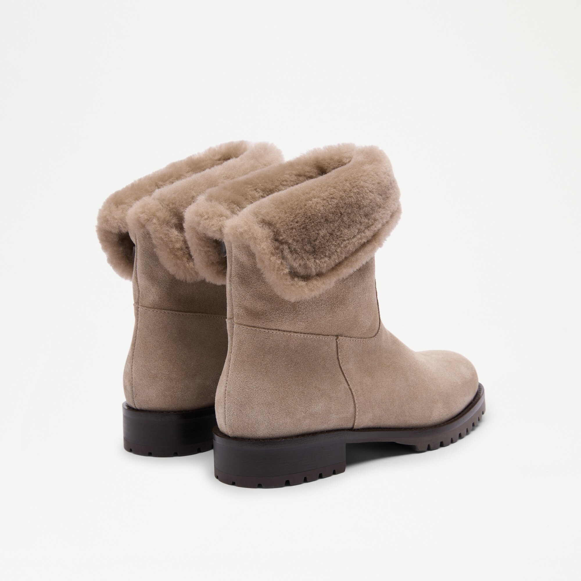 Unfold<br>Fold Down Boot