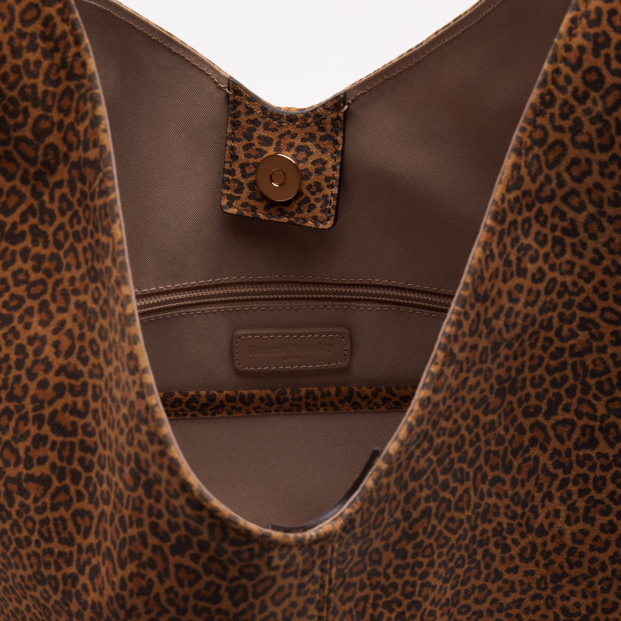 Everyday<br>Oversized Shoulder Bag