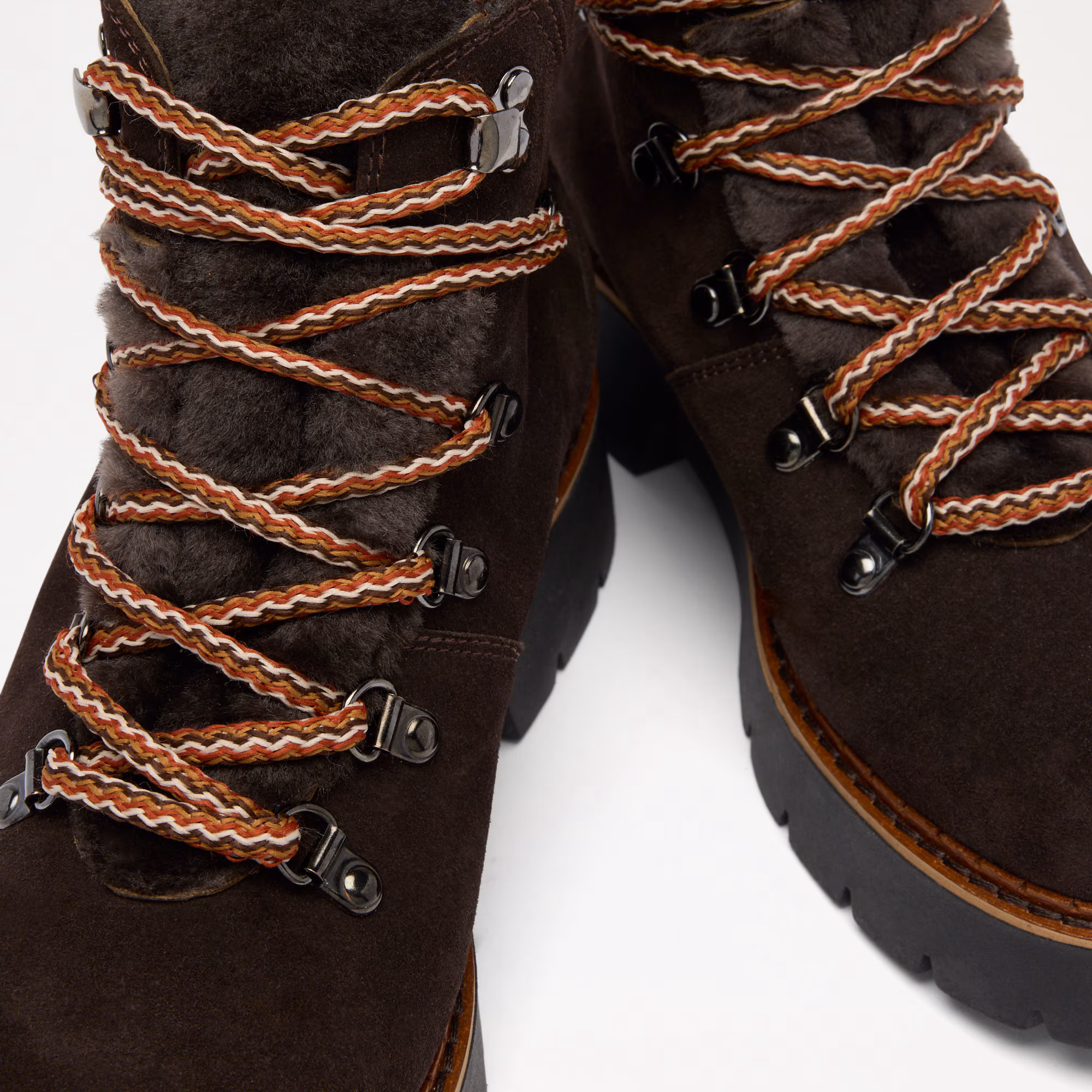 Bowston<br>Hiking Fur Lined Boot
