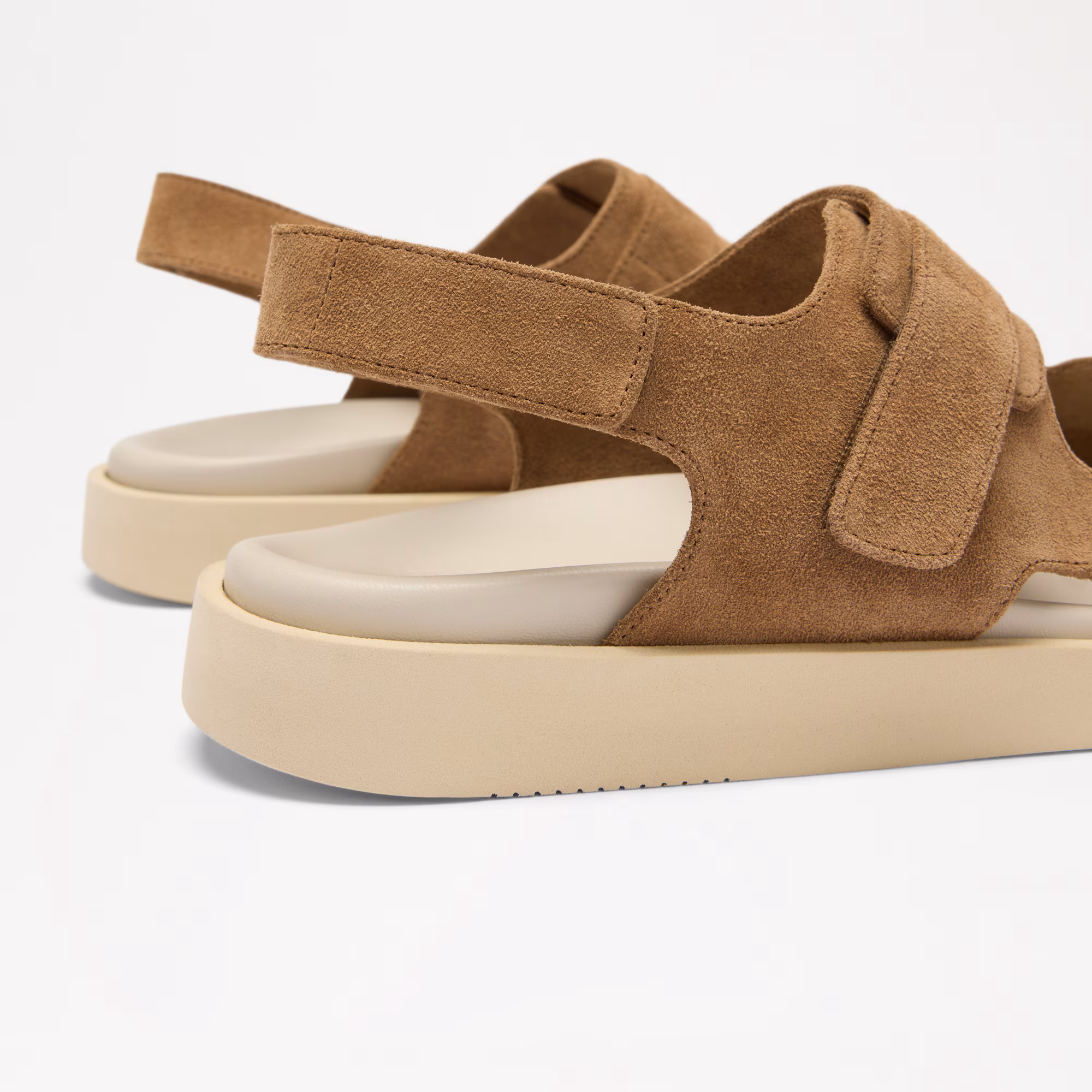 Towan<br>Velcro Strap Sandal