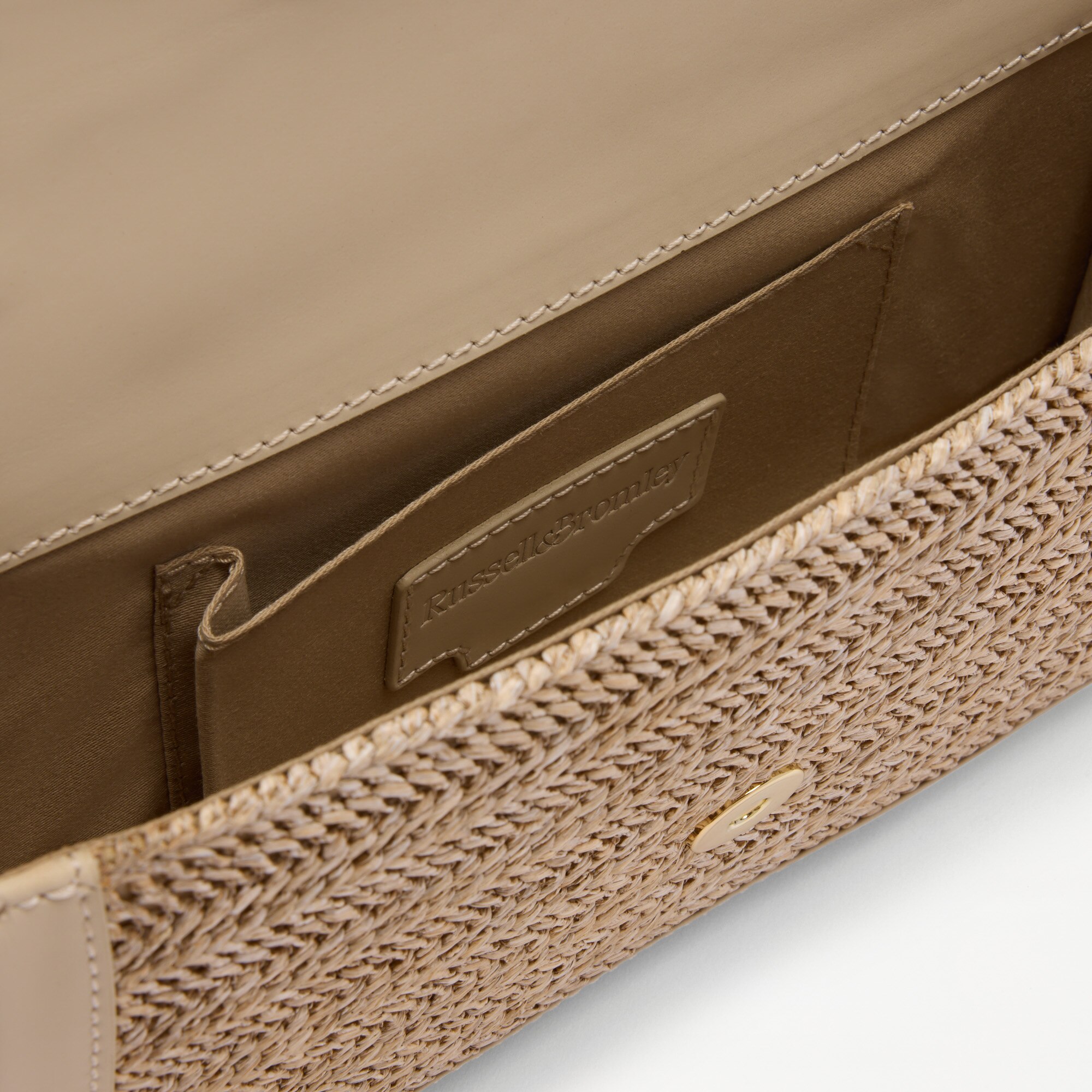 Disley<br>Envelope Clutch