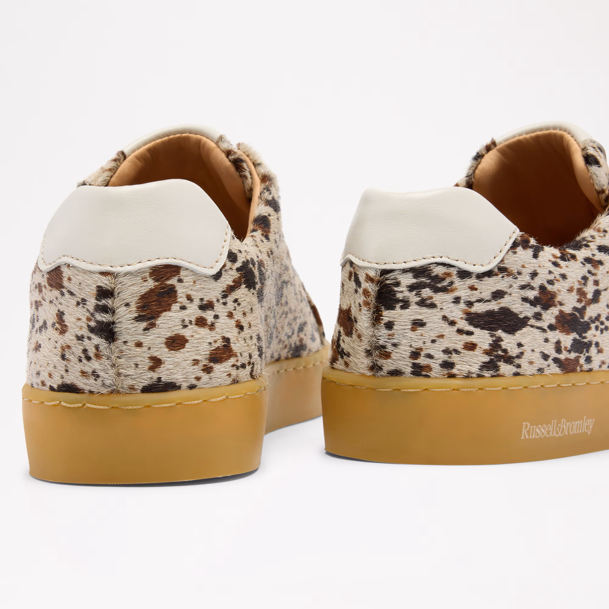 Pear<br>Laceless Slim Sole Sneaker