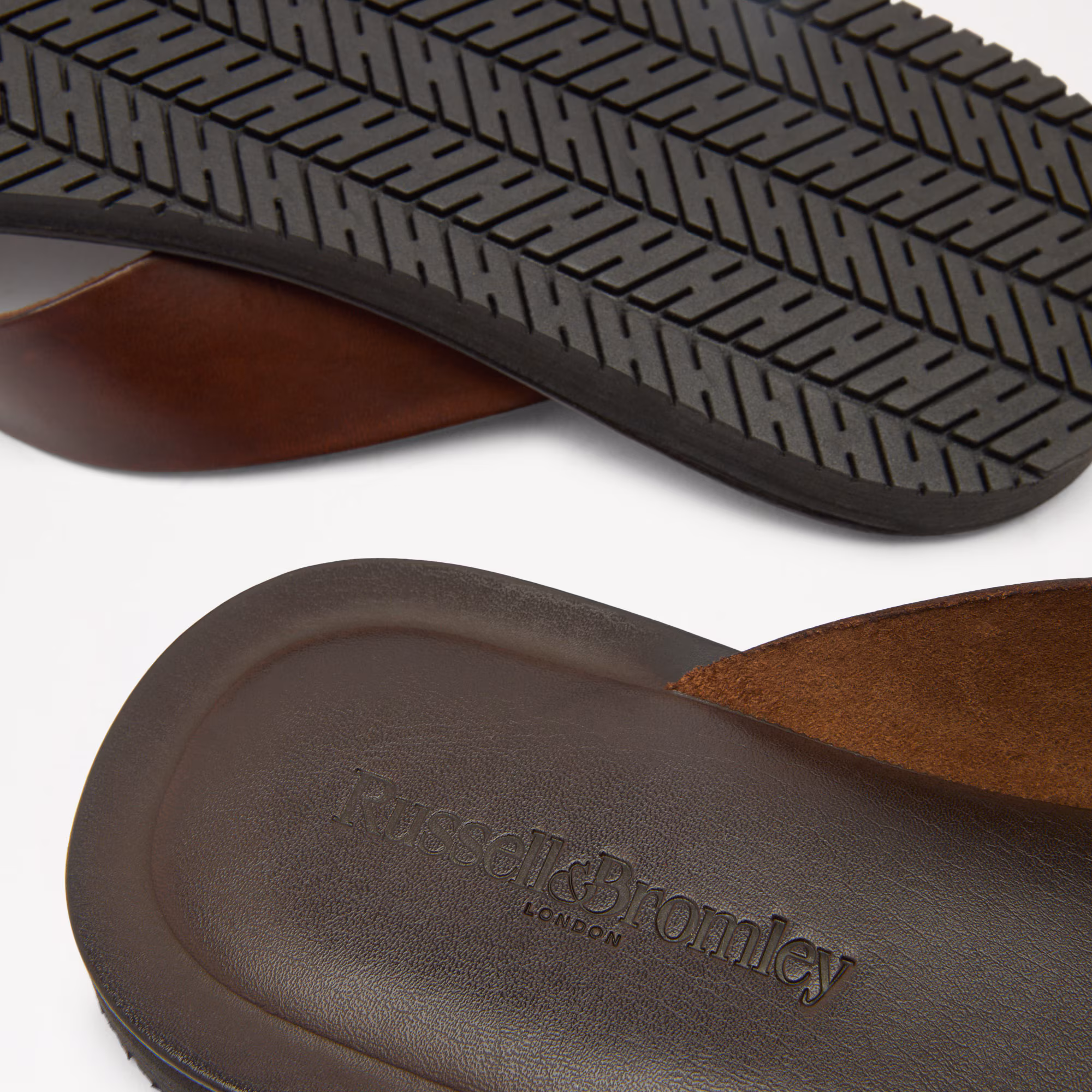Claremont<br>Toe Post Sandal