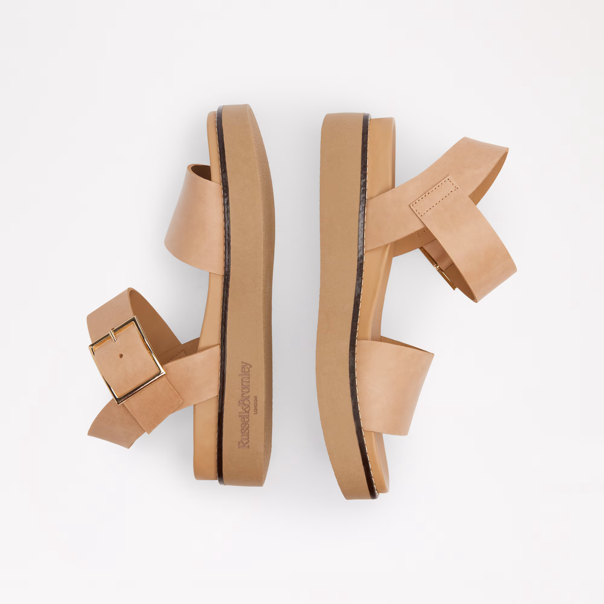 Boston<br>Flatform Sandal