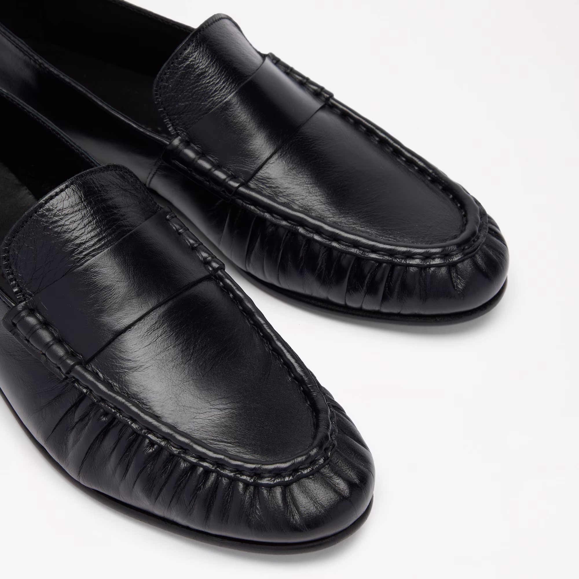 Apley<br>Moccasin Loafer