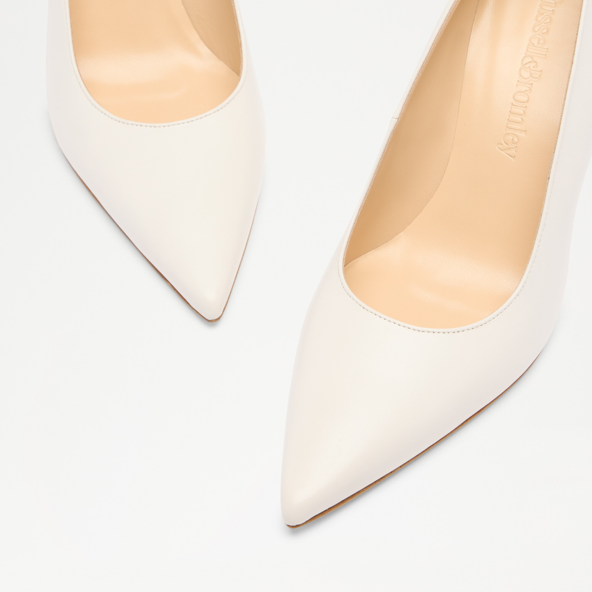 Hillcliffe Court High<br>High Heeled Court