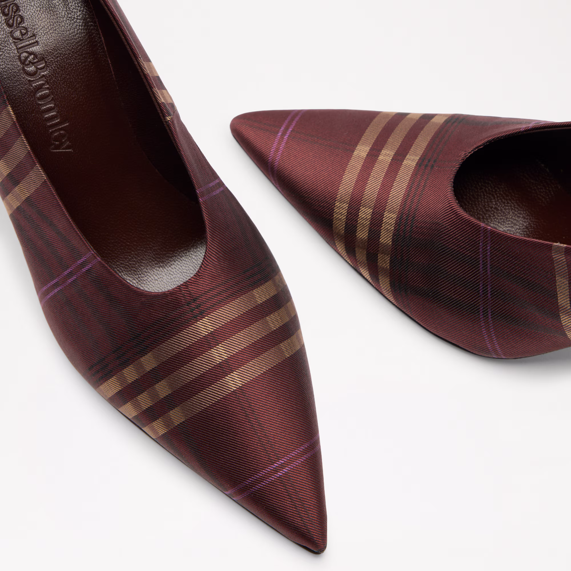 Easton<br>Mid Heel Court