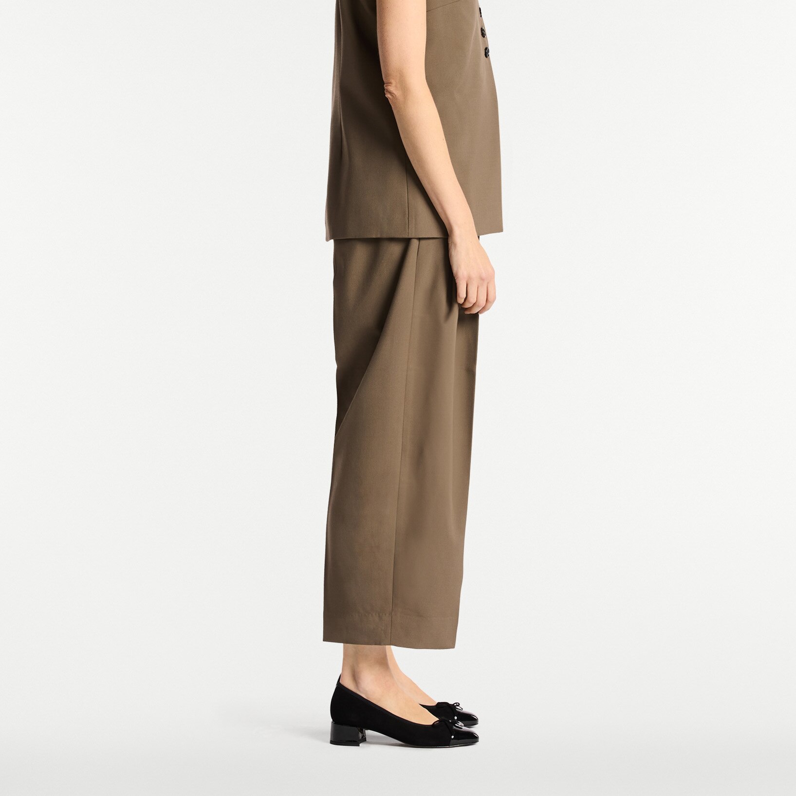 Charming Mid<br>Block Heel Ballet Pump