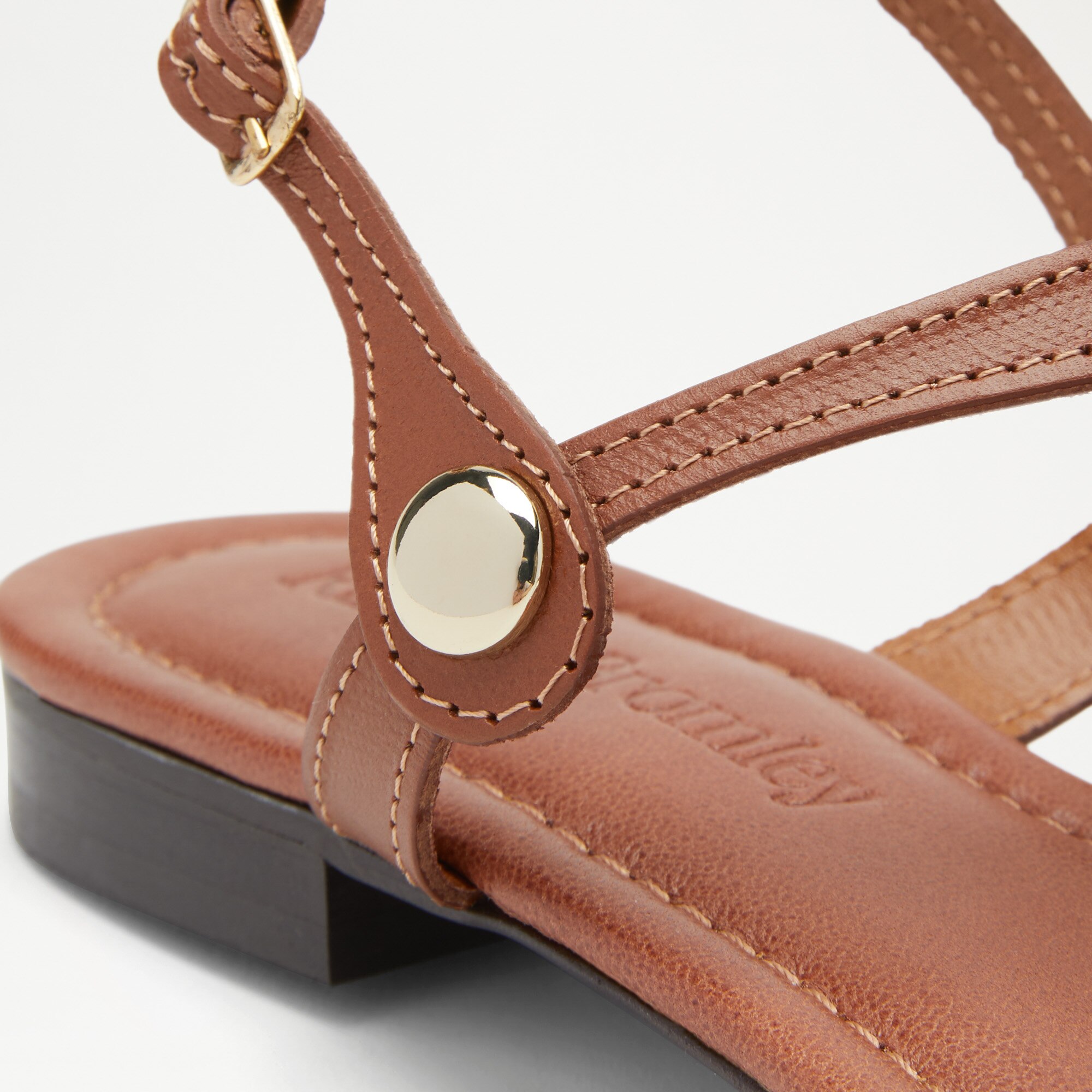 Lauren<br>Disc Trim Sandal
