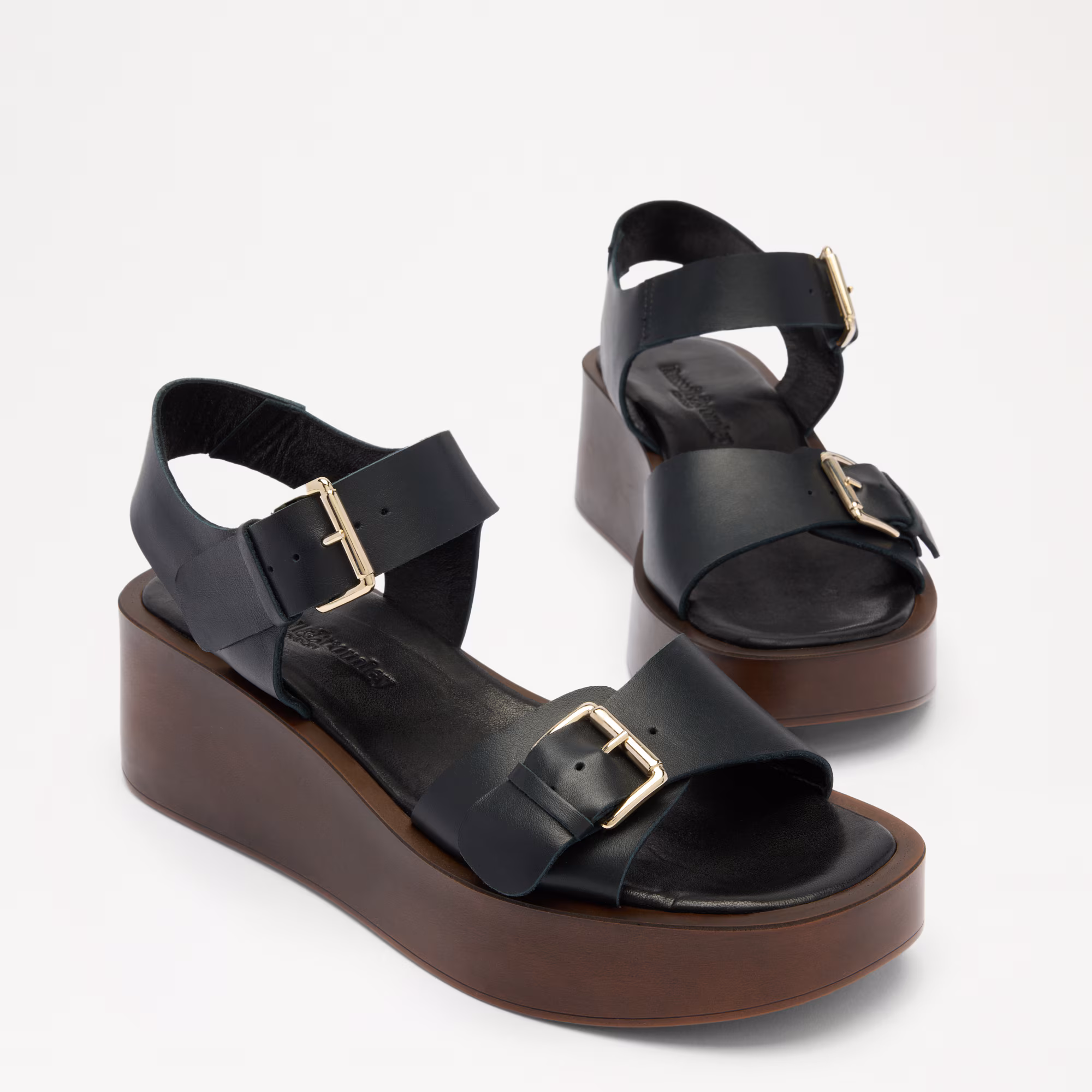 Rockford<br>Flatform Buckle Sandal