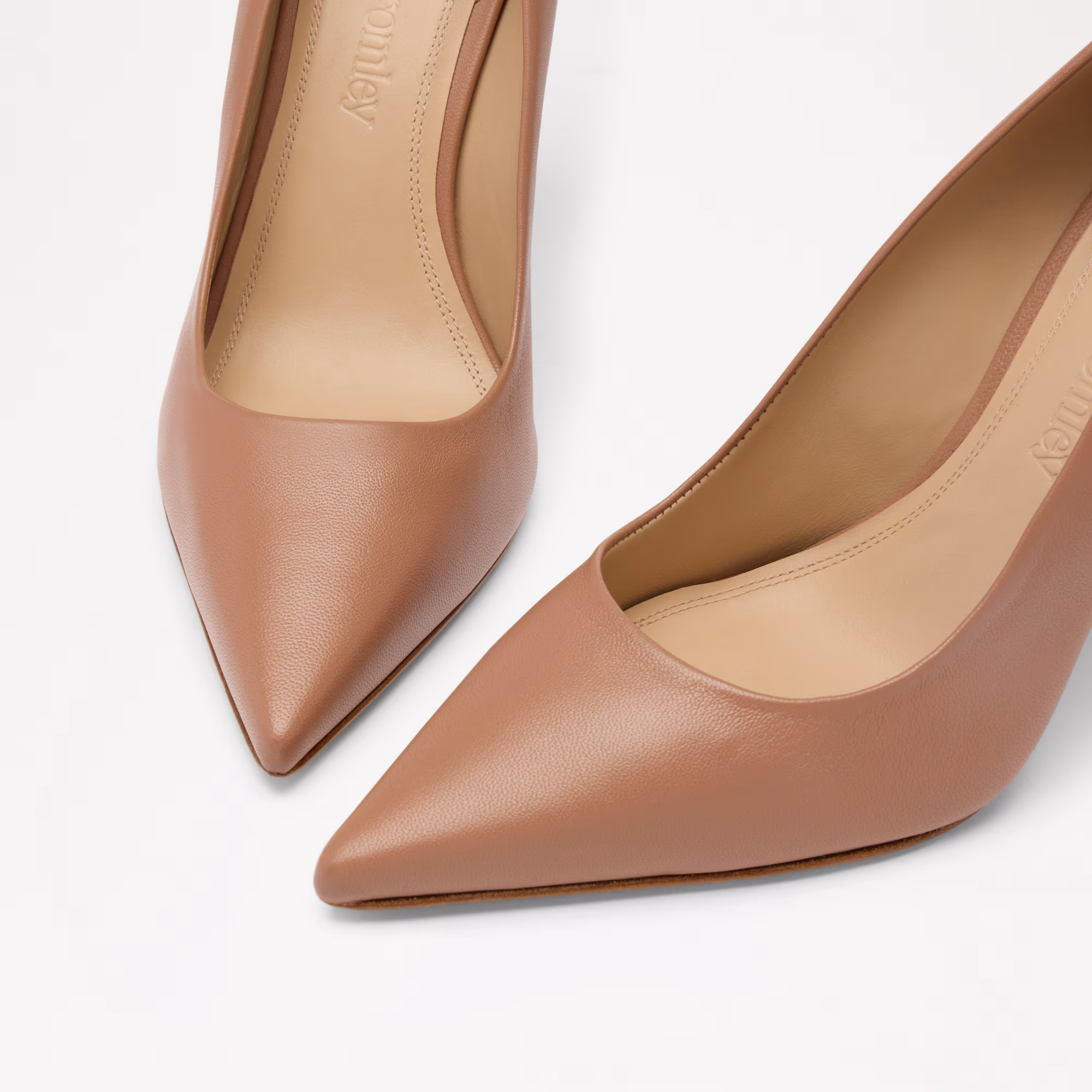 Everleigh Court<br>Stilleto Court