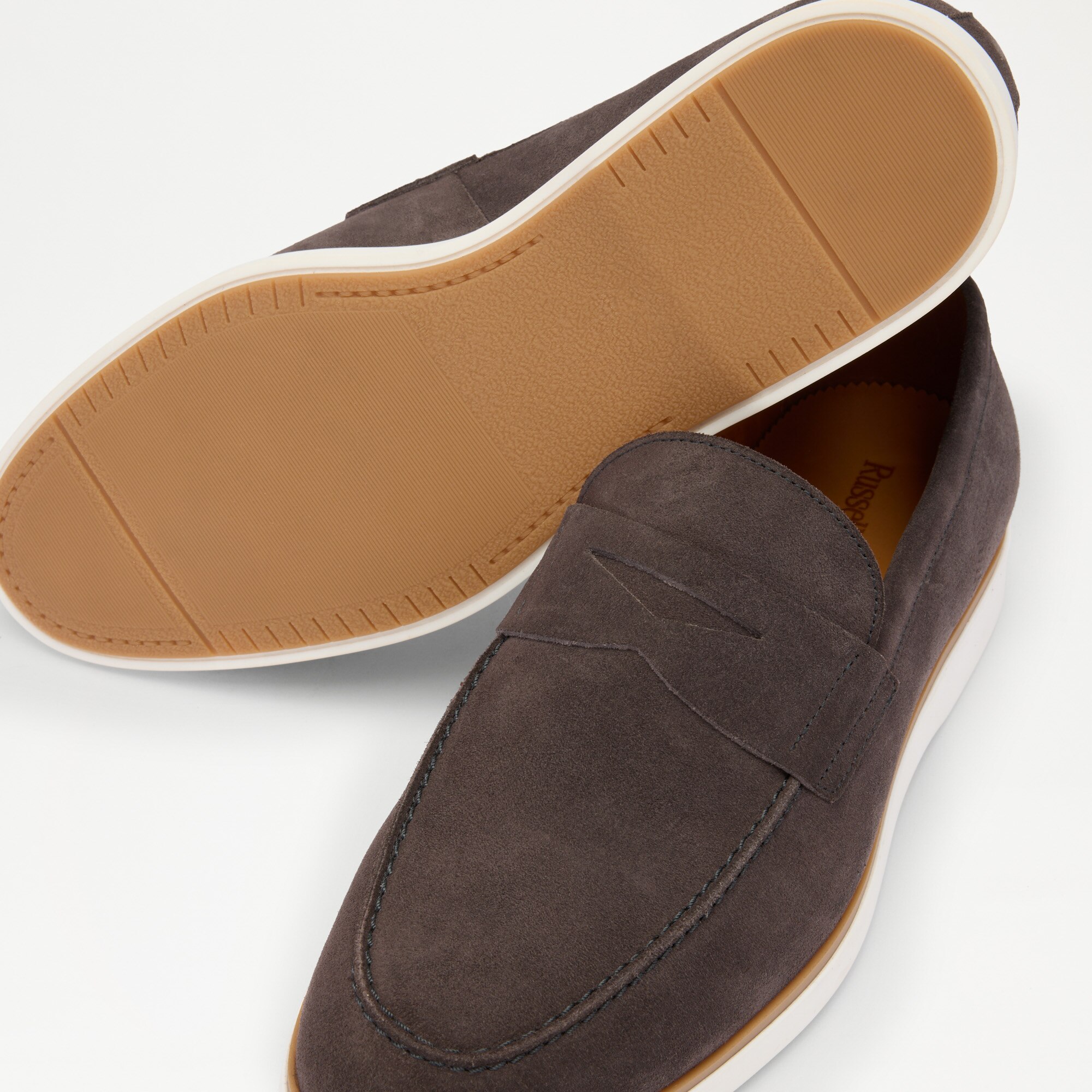 Benny<br>Easy Saddle Loafer