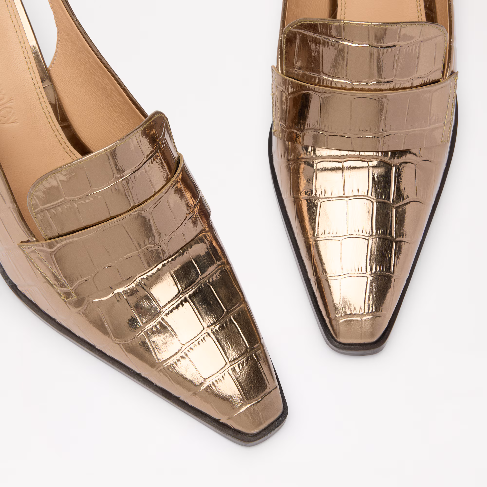 Totter Slingback<br>Slingback Heeled Loafer