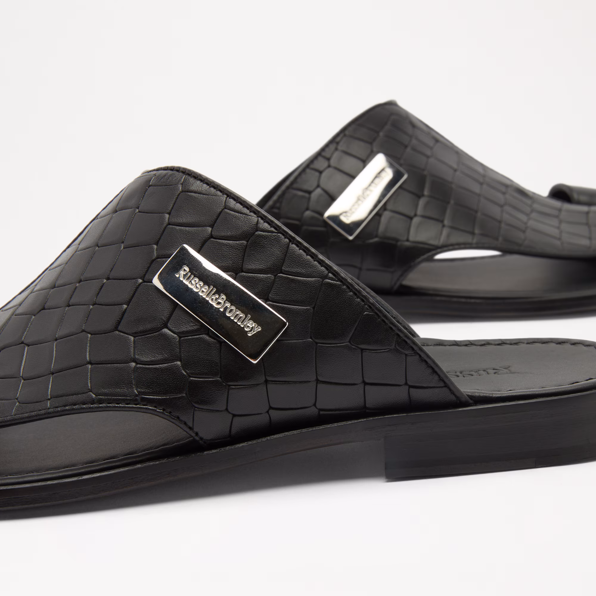Arabian<br>Toe-Post Sandal