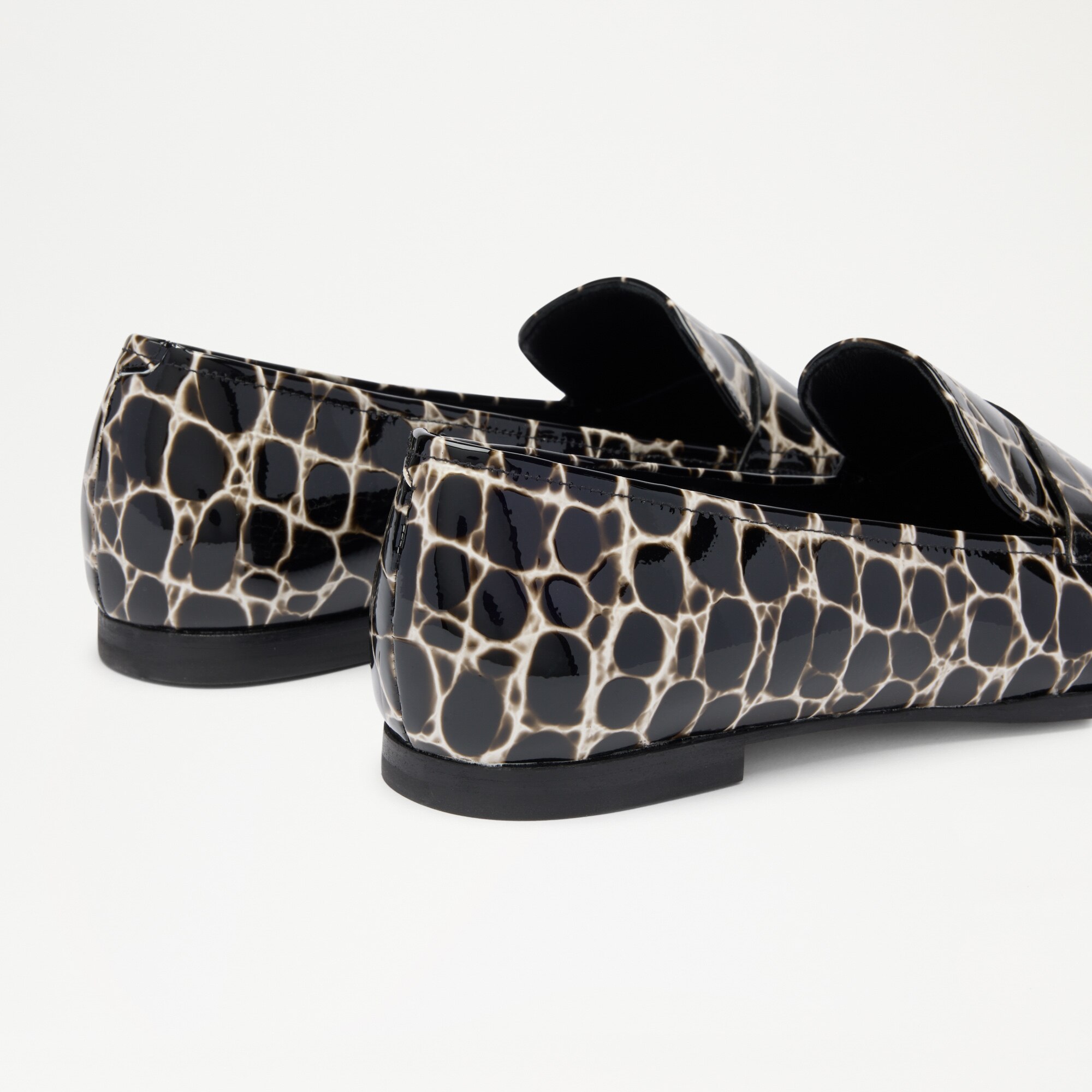 Totter Flat<br>Snipped Toe Loafer