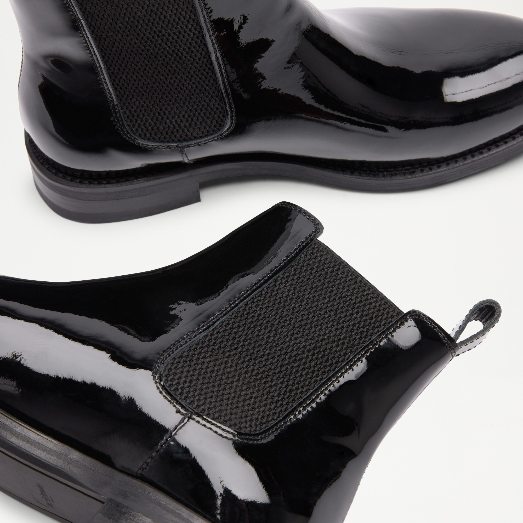 Surrey<br>Chelsea Boot